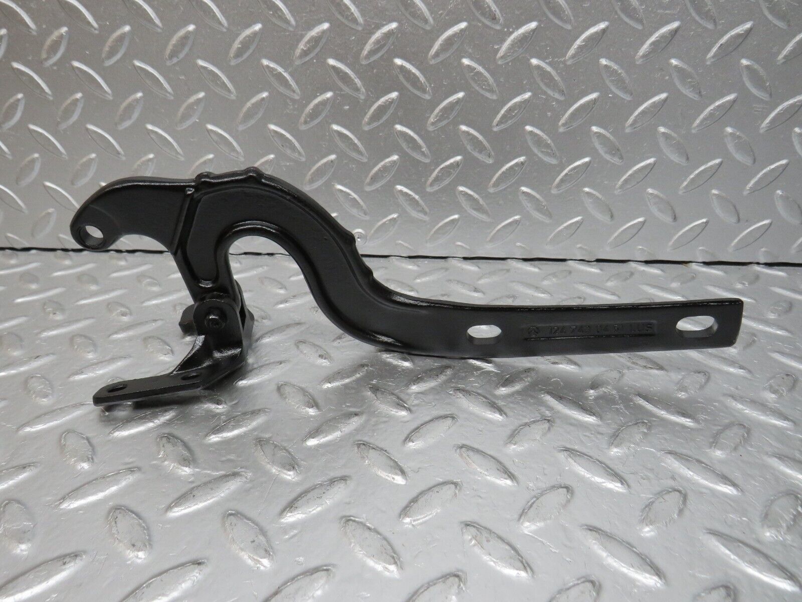 32542 Mercedes-Benz S124 300TE Trunk Lid Hinge Right 1247430451 1247430221