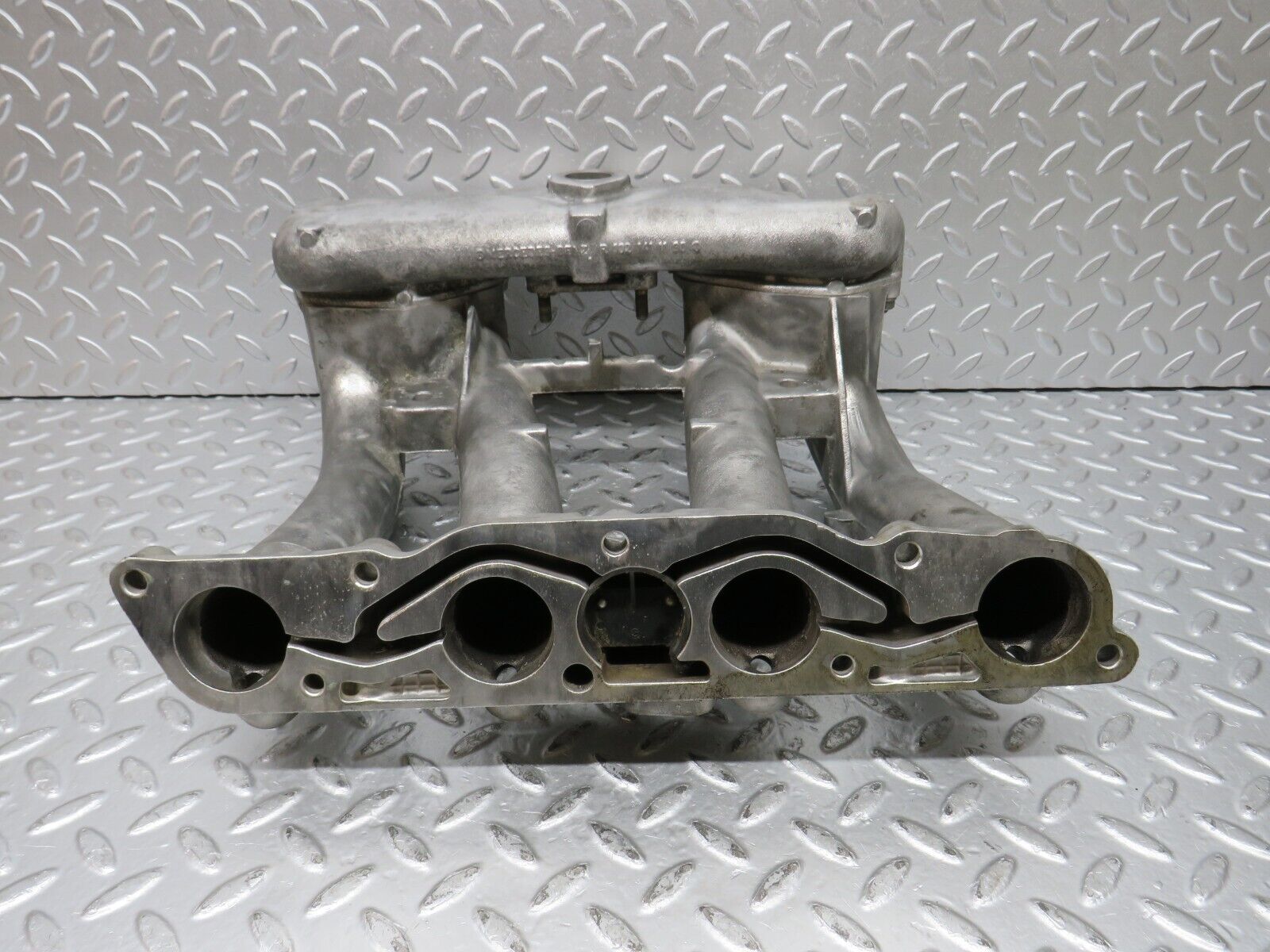 32091 Mercedes-Benz W123 230E Intake Manifold 1021410301