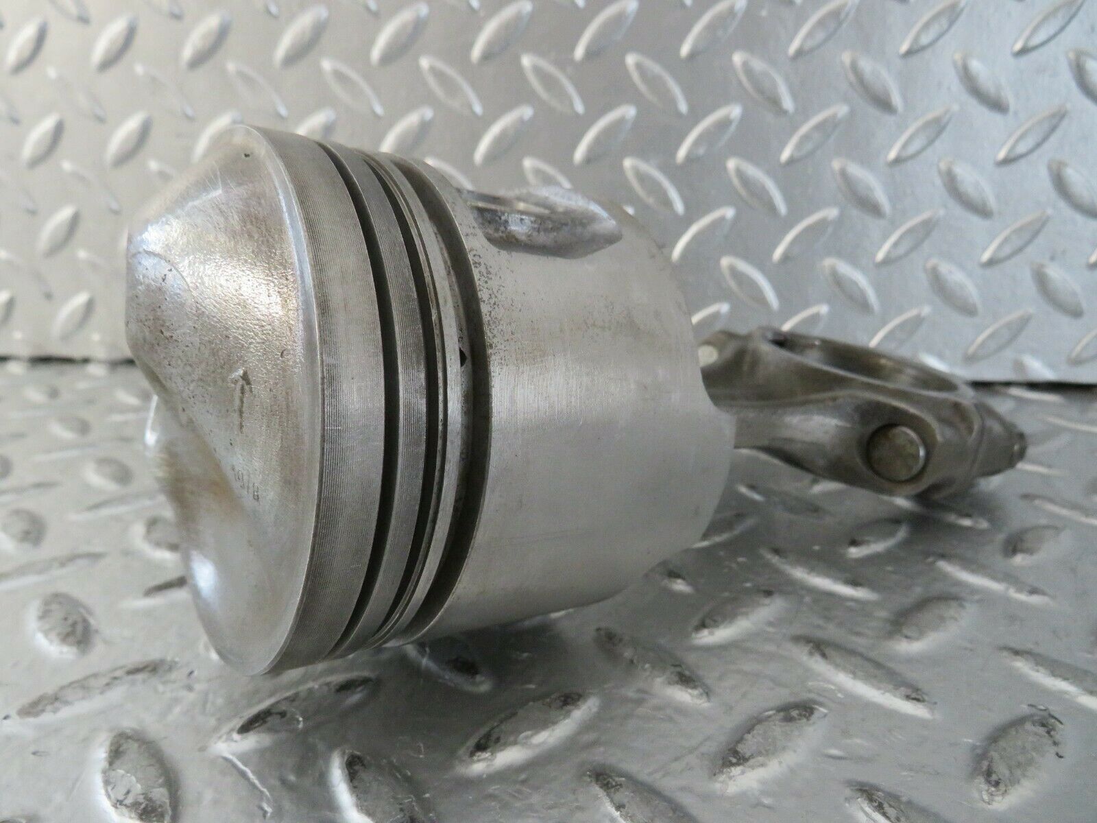 23578 Mercedes-Benz W114 280E Piston With Connecting Rod 86.00 mm