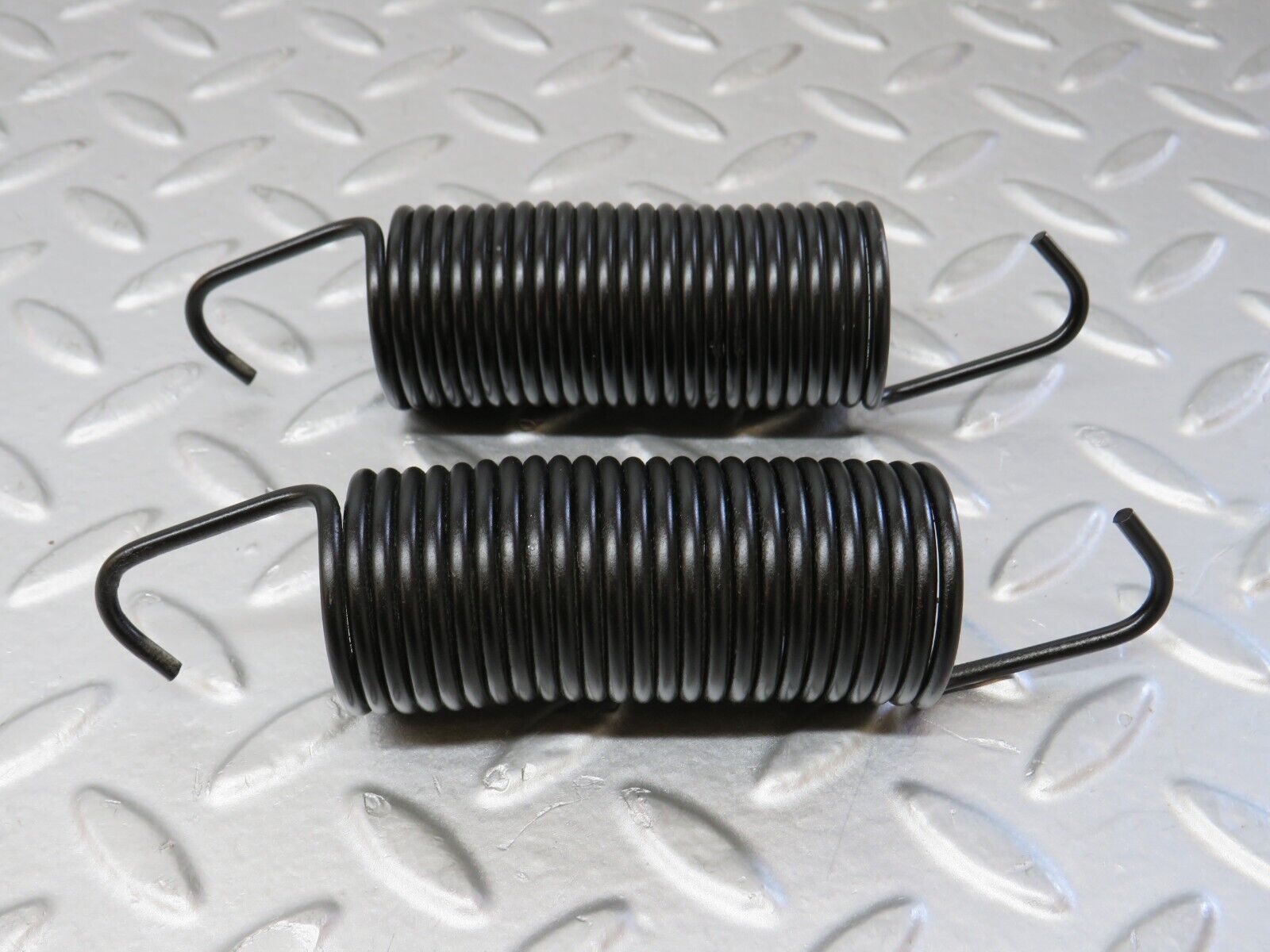 36799 Mercedes-Benz W201 190E 2.0L Trunk Lid Hinge Spring 2x