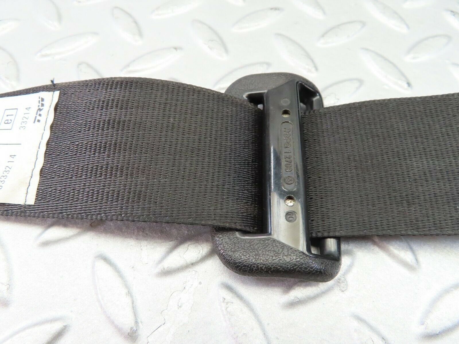 7732 Mercedes-Benz S123 230TE Wagon Front Right Seat Belt 1238606886