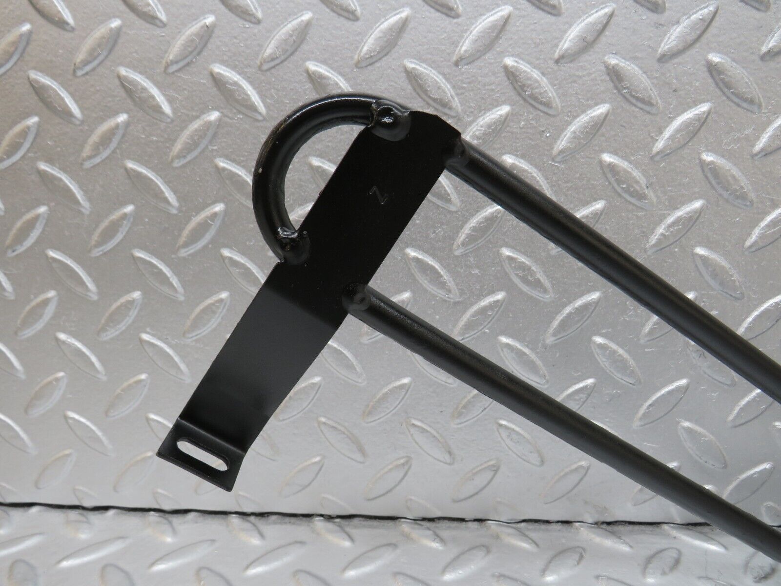 34649 Mercedes-Benz C126 380SEC Coupe Engine Oil Cooling Pipe