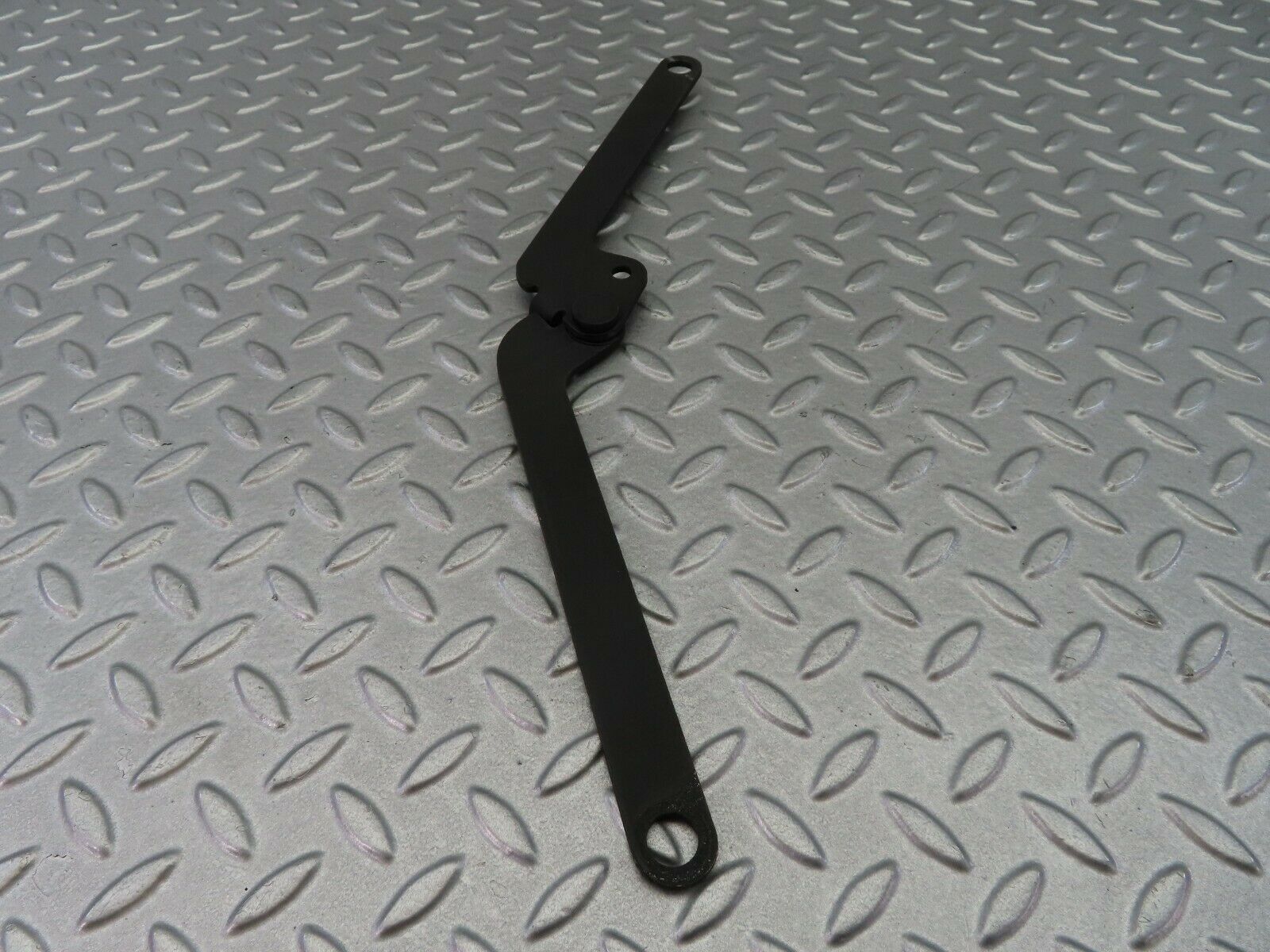 7946 Mercedes-Benz W115 220D Bonnet Hinge Right Side