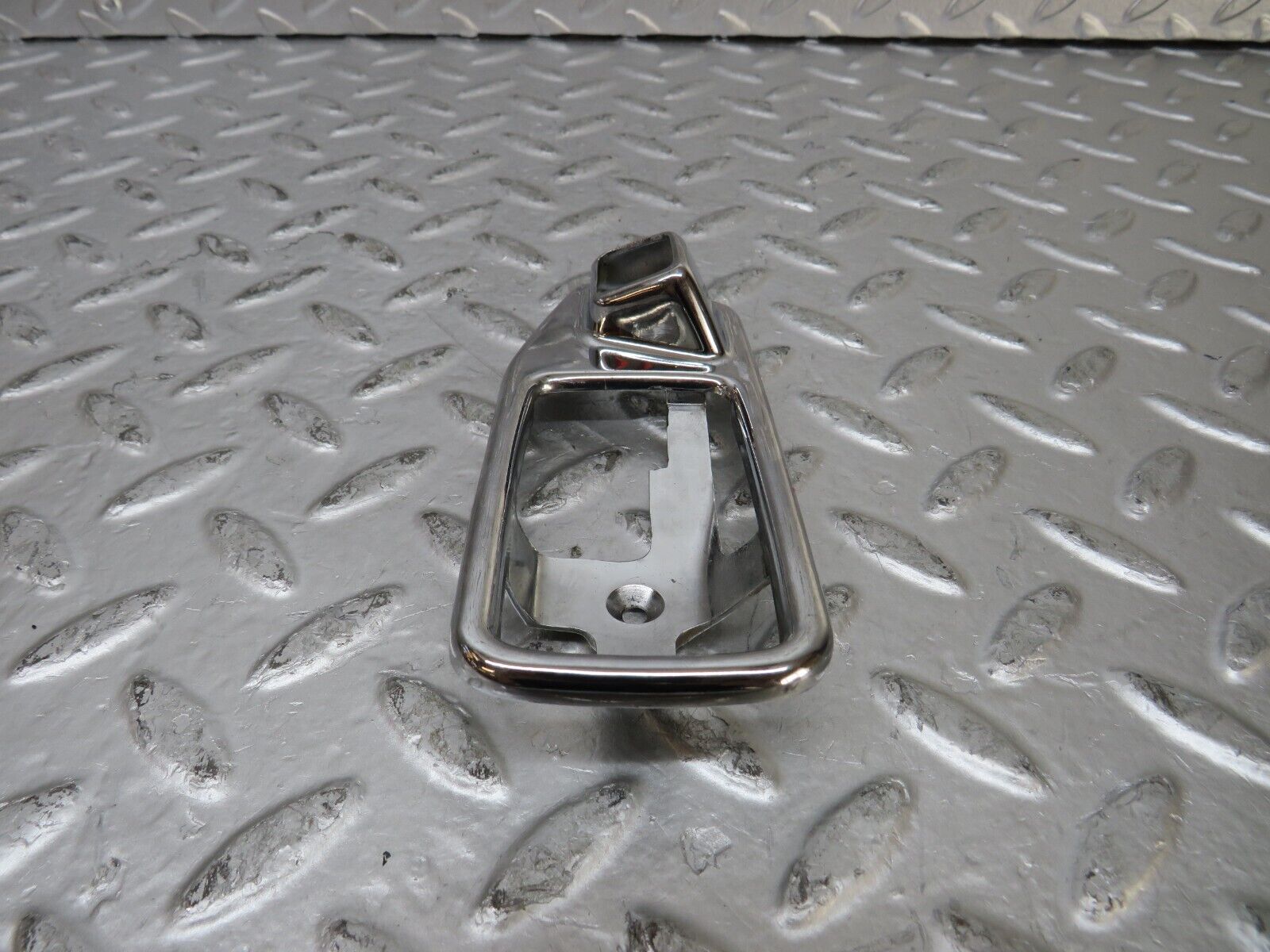 26073 Mercedes-Benz W116 450SE Chrome Frame For Door Handle Left 1167660111