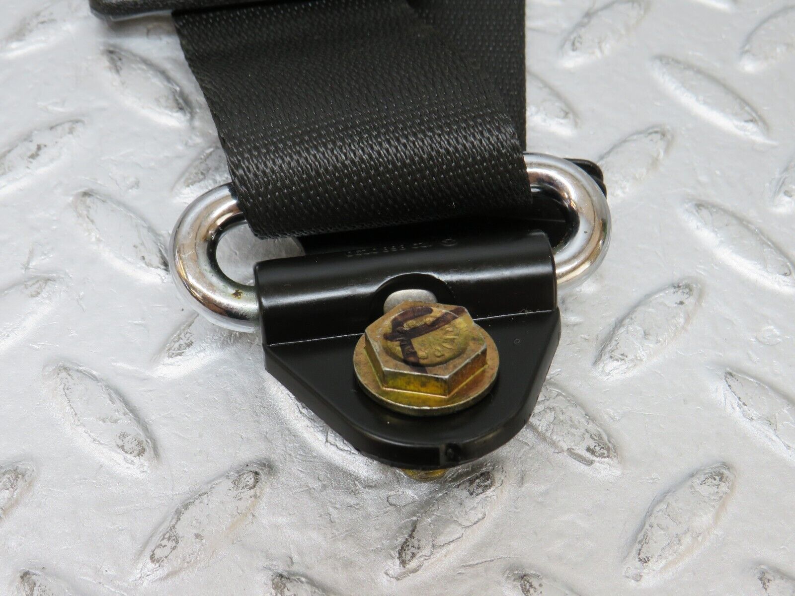 36758 Mercedes-Benz W201 190E 2.0L Rear Seat Belt & Buckle 1268601886 2018605685 2018606069