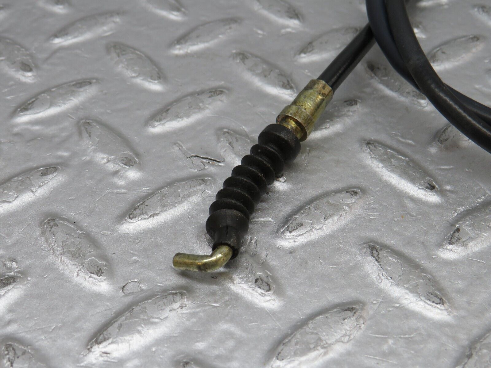 36825 Mercedes-Benz R129 300SL-24 Front Right Seat Release Handle Cable