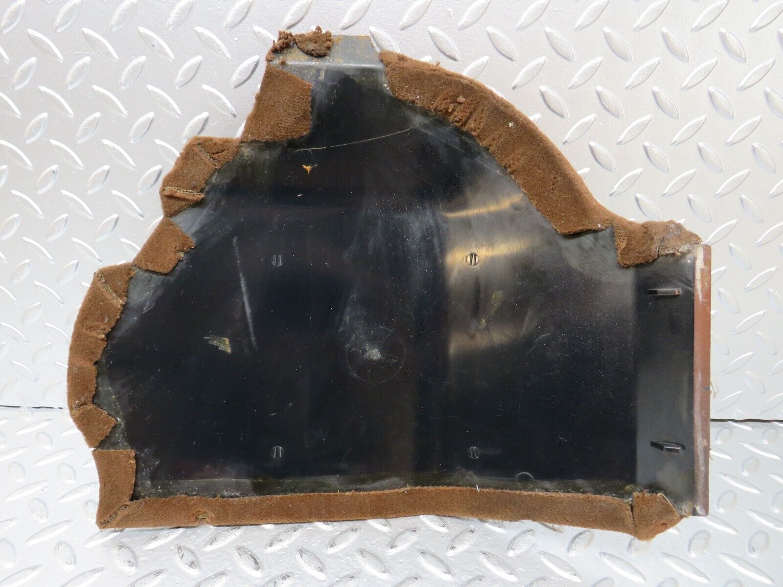 26167 Mercedes-Benz W116 450SE Front Left Kick Panel Brown 1406800380