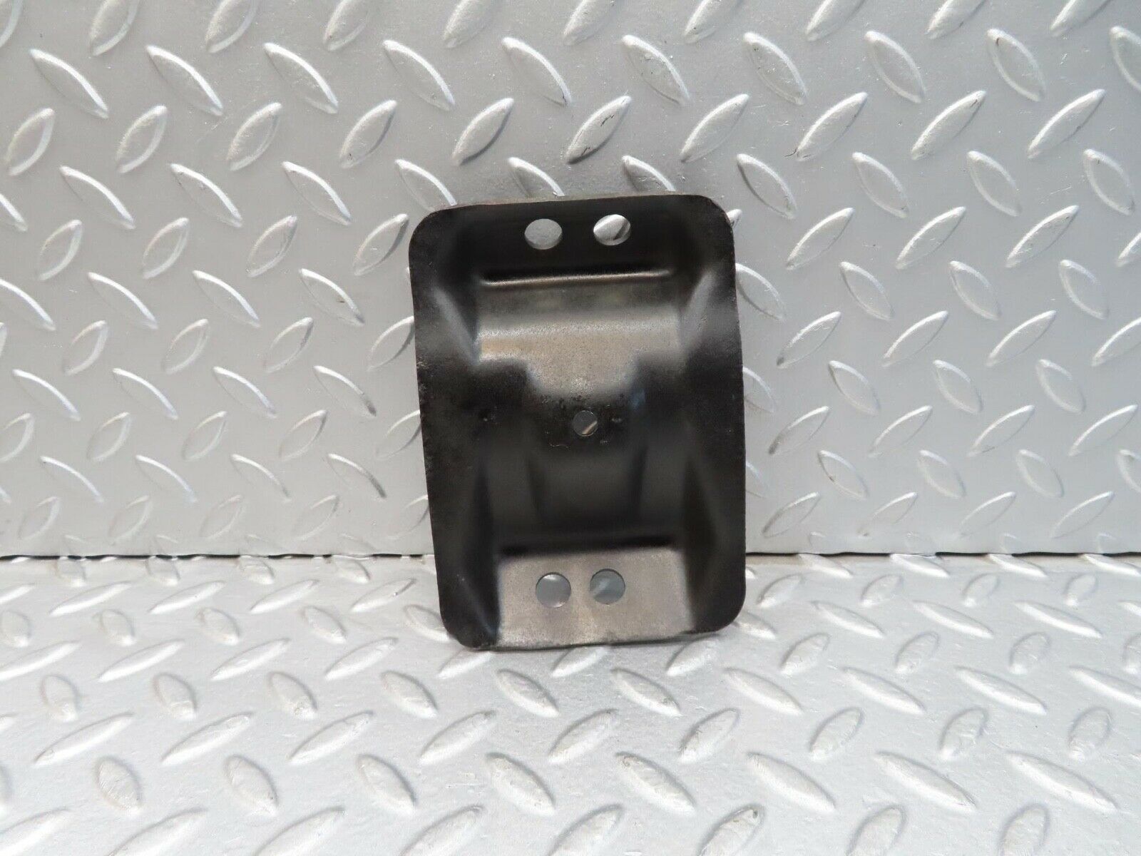 12088 Mercedes-Benz R129 300SL Coupe Gearbox Mount