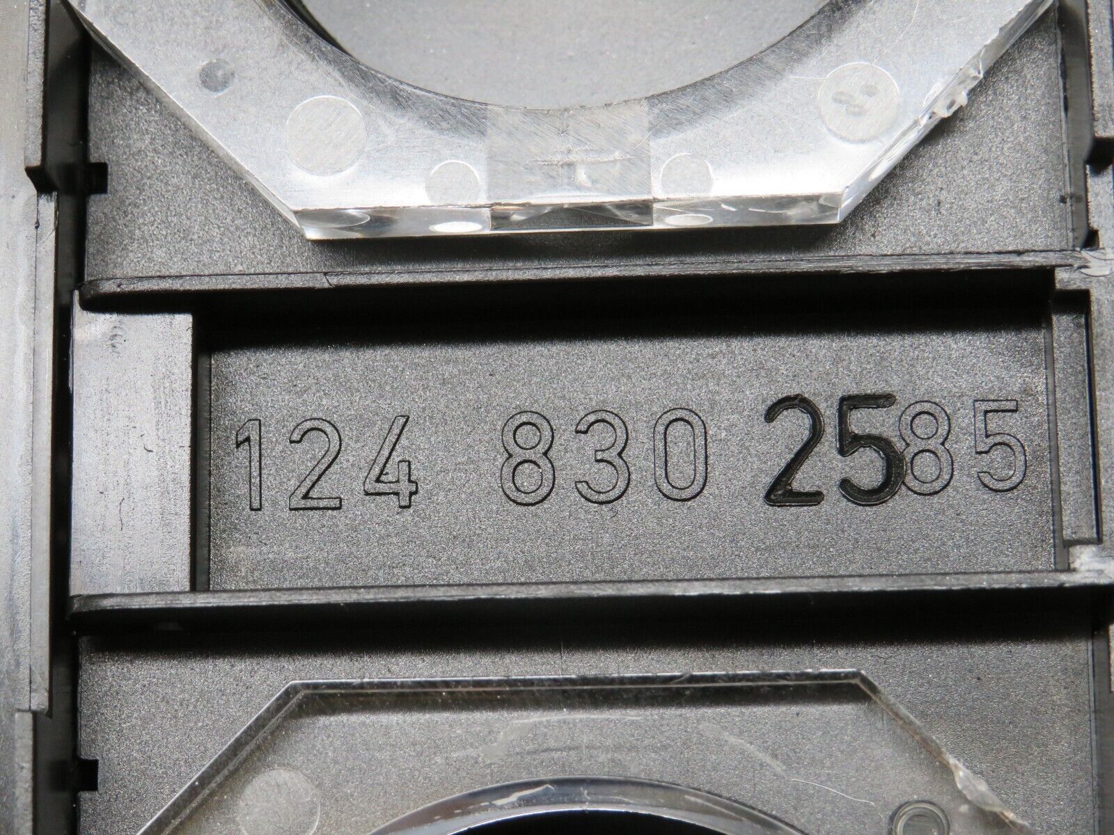 30351 Mercedes-Benz W124 230E Heater Control Unit Panel 1248302585