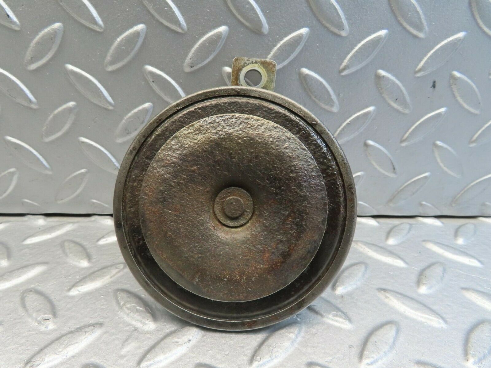 11528 Mercedes-Benz C123 230CE Coupe Horn