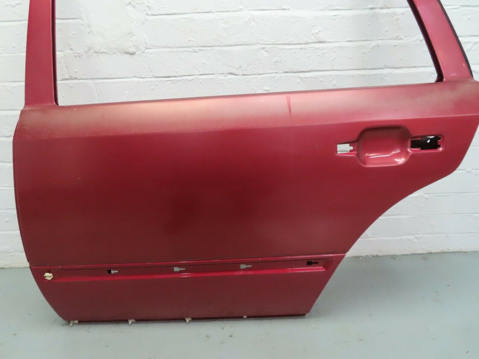 6694 Mercedes-Benz S124 E220 Wagon Rear Left Door