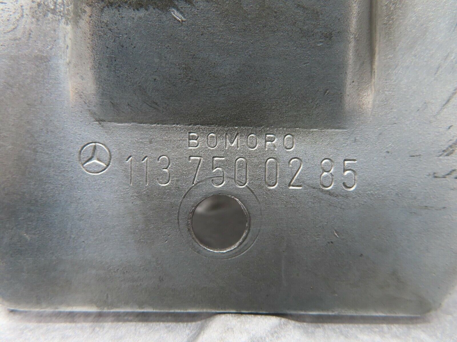 14449 Mercedes-Benz W116 350SE Trunk Boot Lock Latch 1137500285