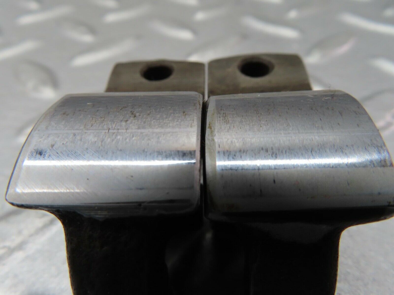 16750 Mercedes-Benz C107 380SLC Valve Rocker Arm