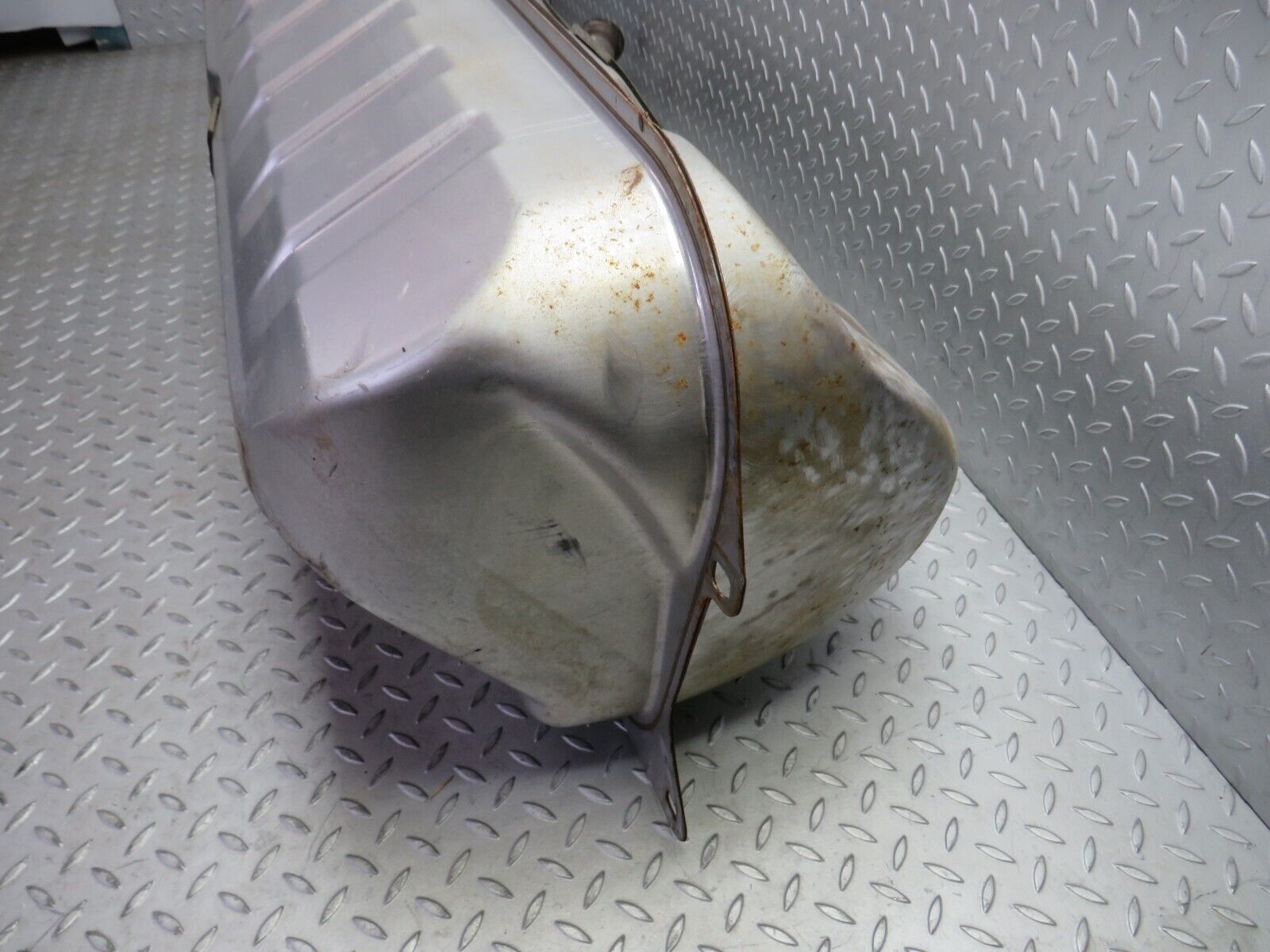 38615 Mercedes-Benz R129 280SL Coupe Fuel Tank