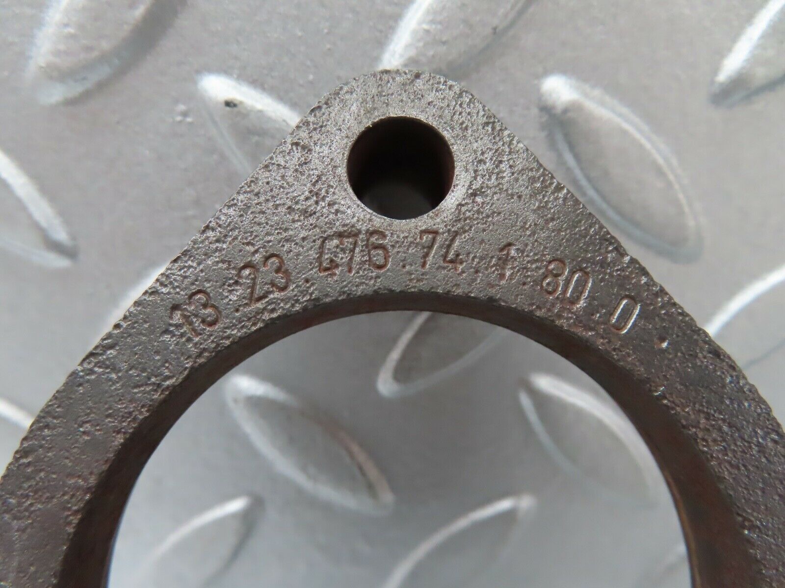 19278 Mercedes-Benz W123 300D Exhaust Flange