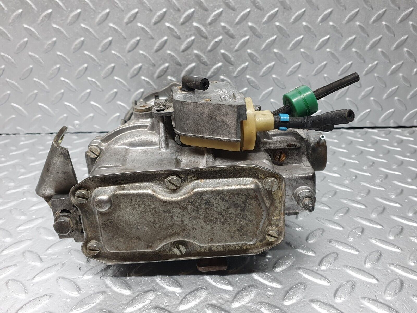 40862 Mercedes-Benz W123 300D Diesel Fuel Injection Pump Bosch 0112466193 6170702901