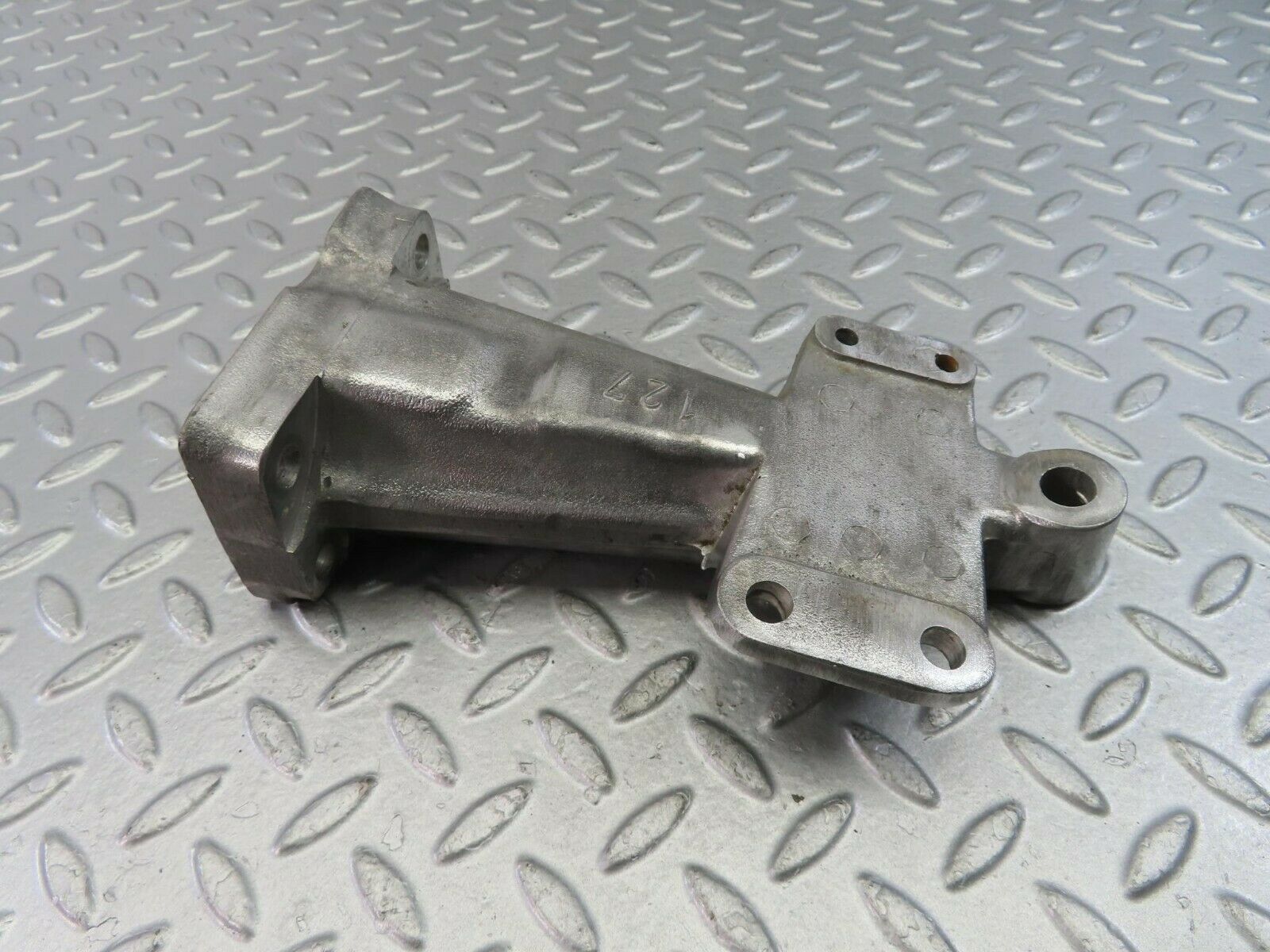 10167 Mercedes-Benz W111 280SE Engine Mount Bracket Left Side 1272230204