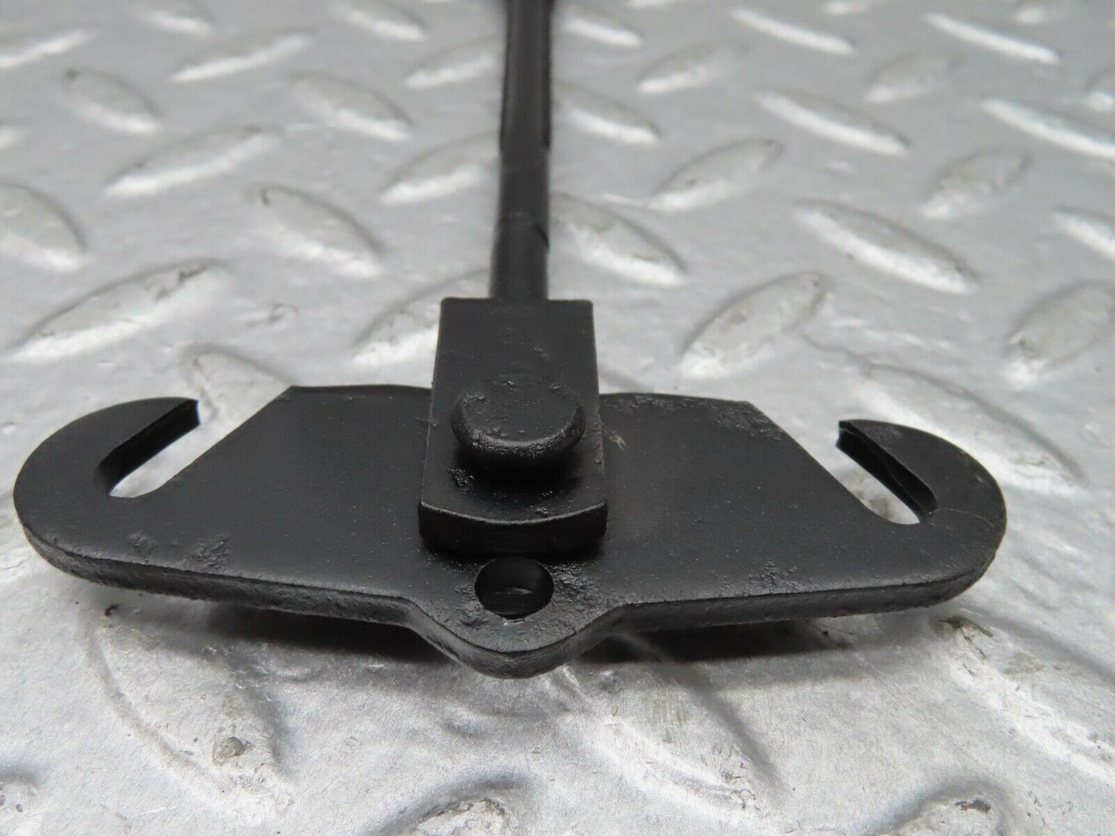 18243 Mercedes-Benz W111 220SE Coupe Handbrake Regulator