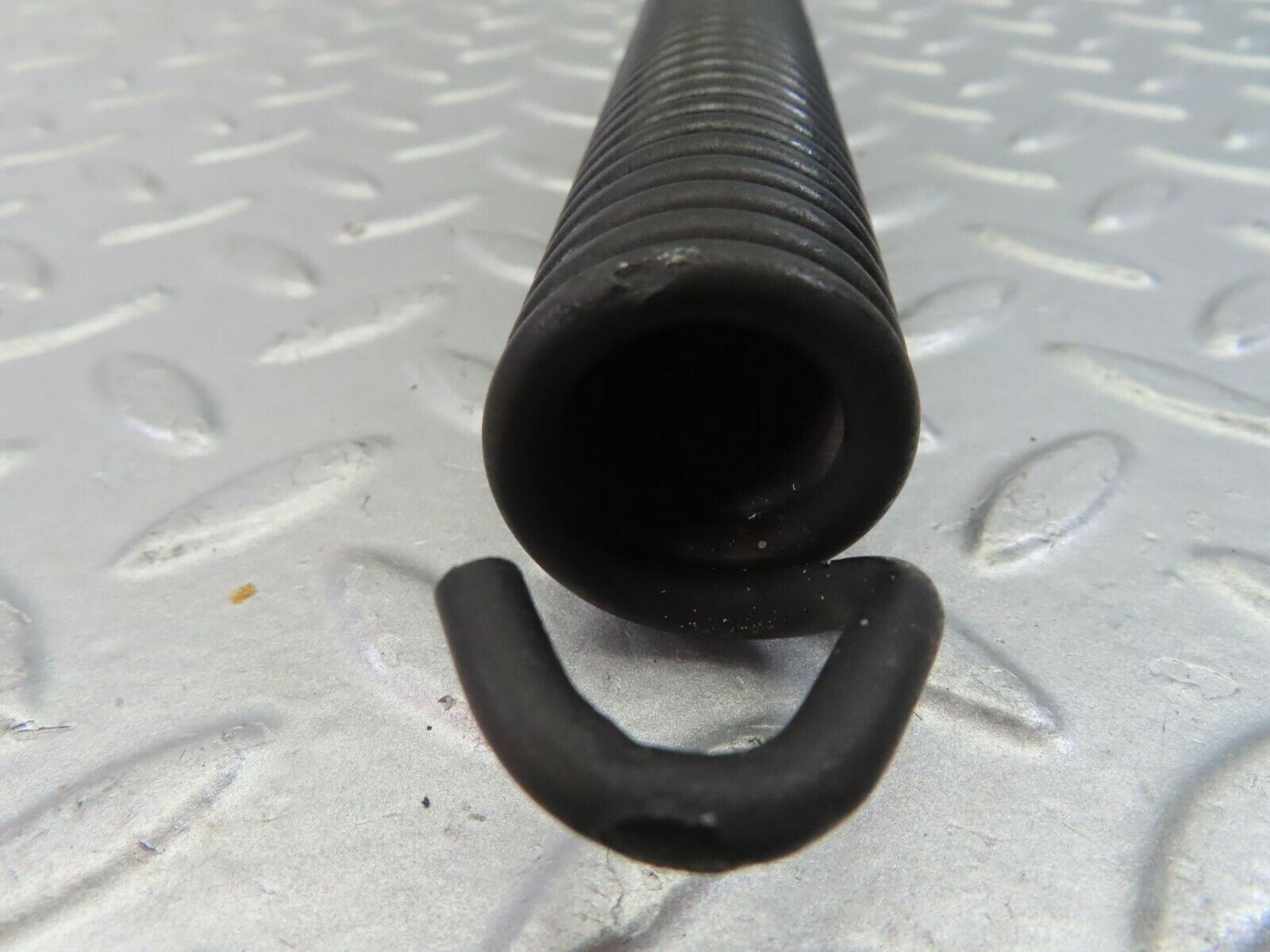 9955 Mercedes-Benz C123 230CE Coupe Bonnet Hinge Spring