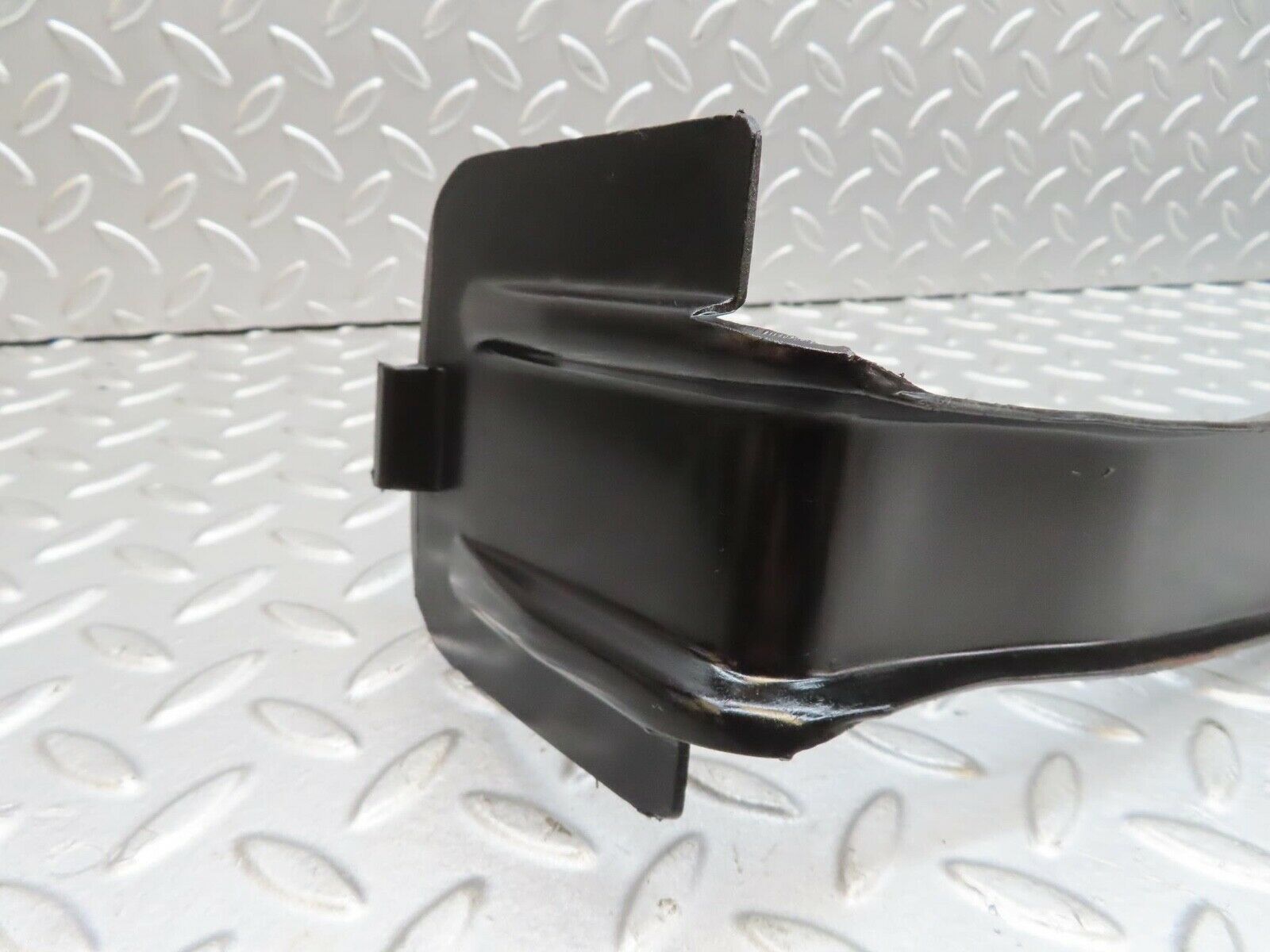 15821 Mercedes-Benz W123 280E Cable Channel Cover Rear Right 1238210236