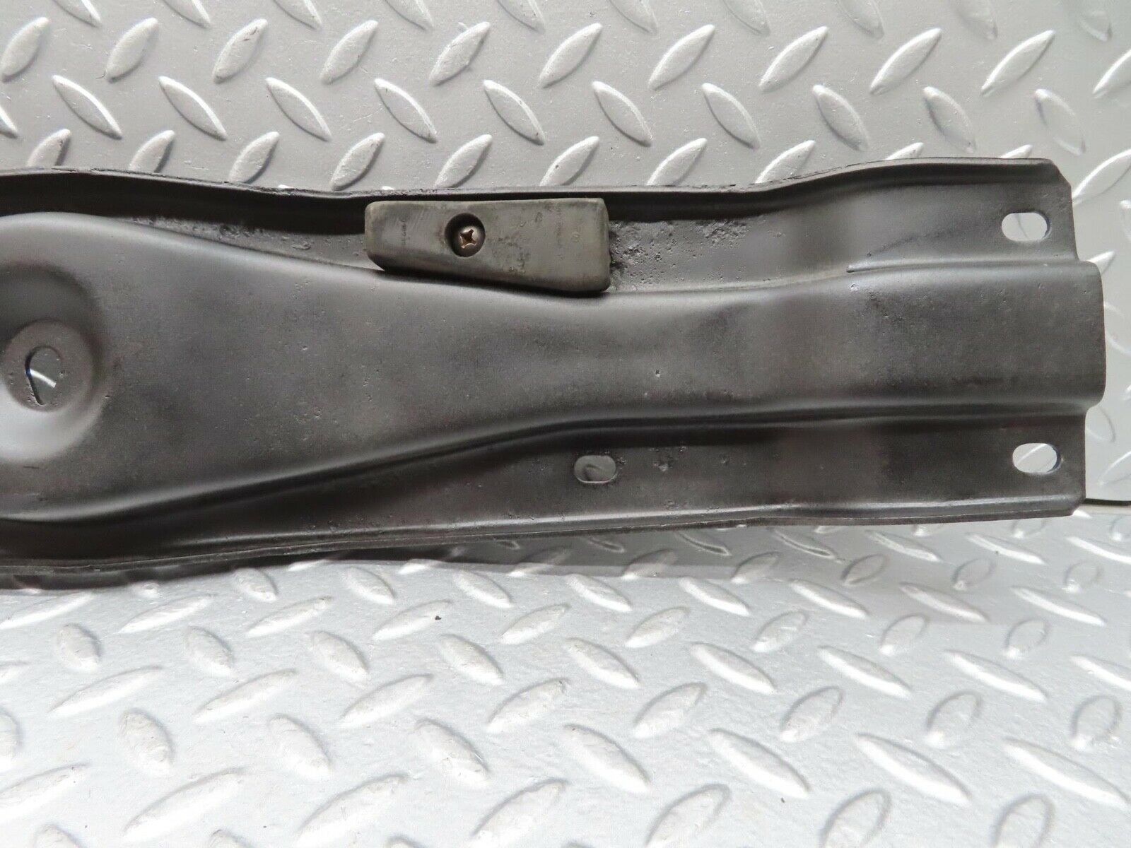 13003 Mercedes-Benz W111 220S Manual Gearbox Mount Bracket