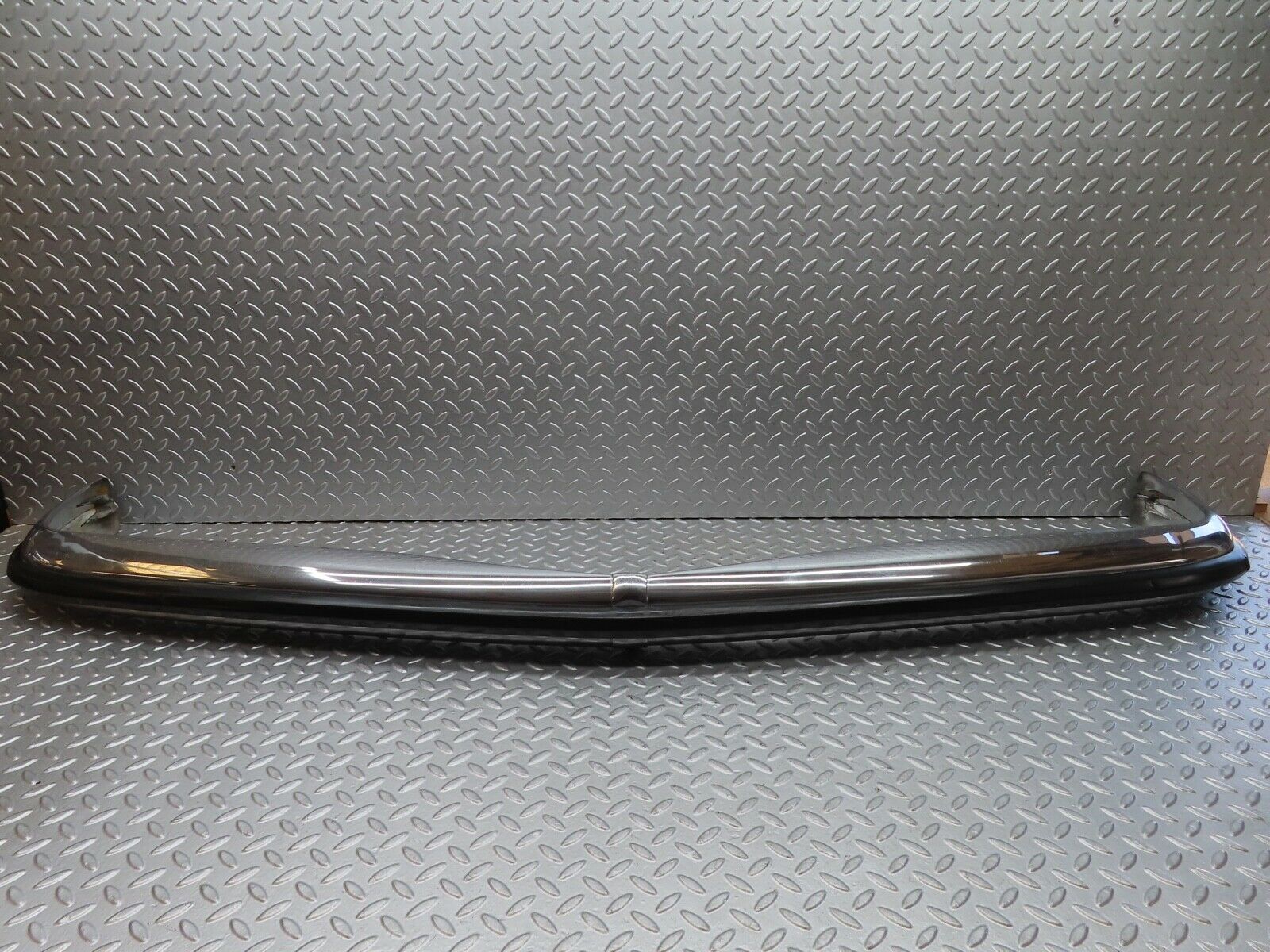 21001 Mercedes-Benz W114 250CE Coupe Front Bumper