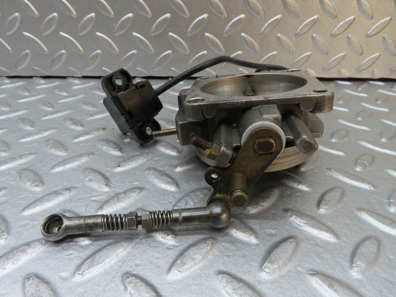 20037 Mercedes-Benz R129 300SL Coupe Throttle Body Valve 0021402853