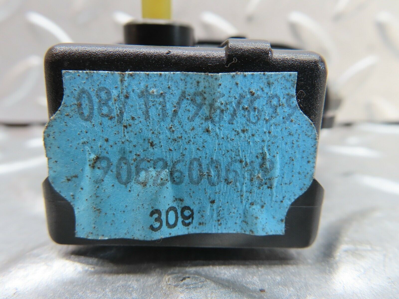 19368 Mercedes-Benz C140 CL420 Coupe Heater Box Vacuum Actuator 9062700612