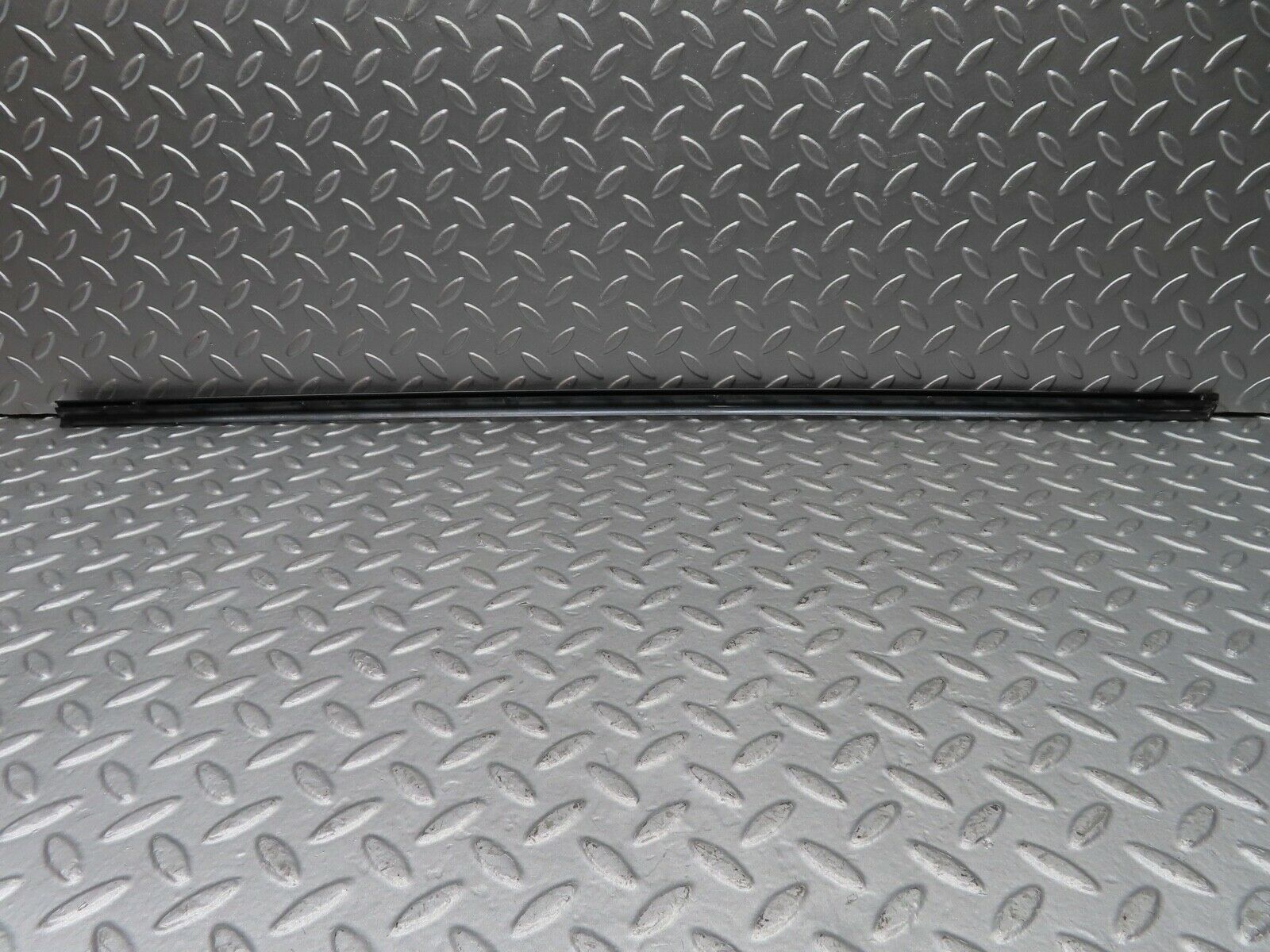 20162 Mercedes-Benz R129 300SL Coupe Left Door Chrome Moulding Trim