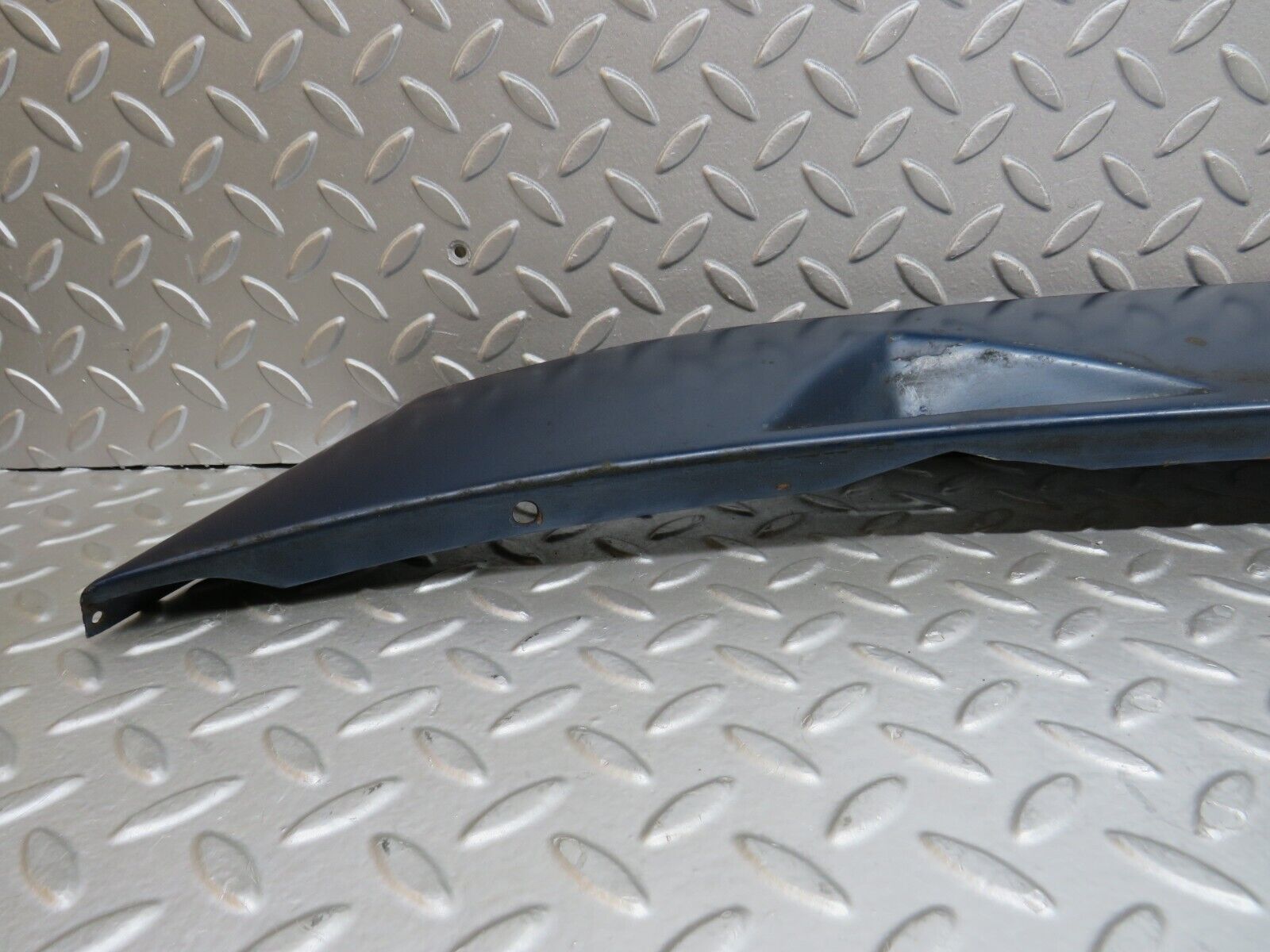 37335 Mercedes-Benz W109 300SEL Wiper Motor Cover