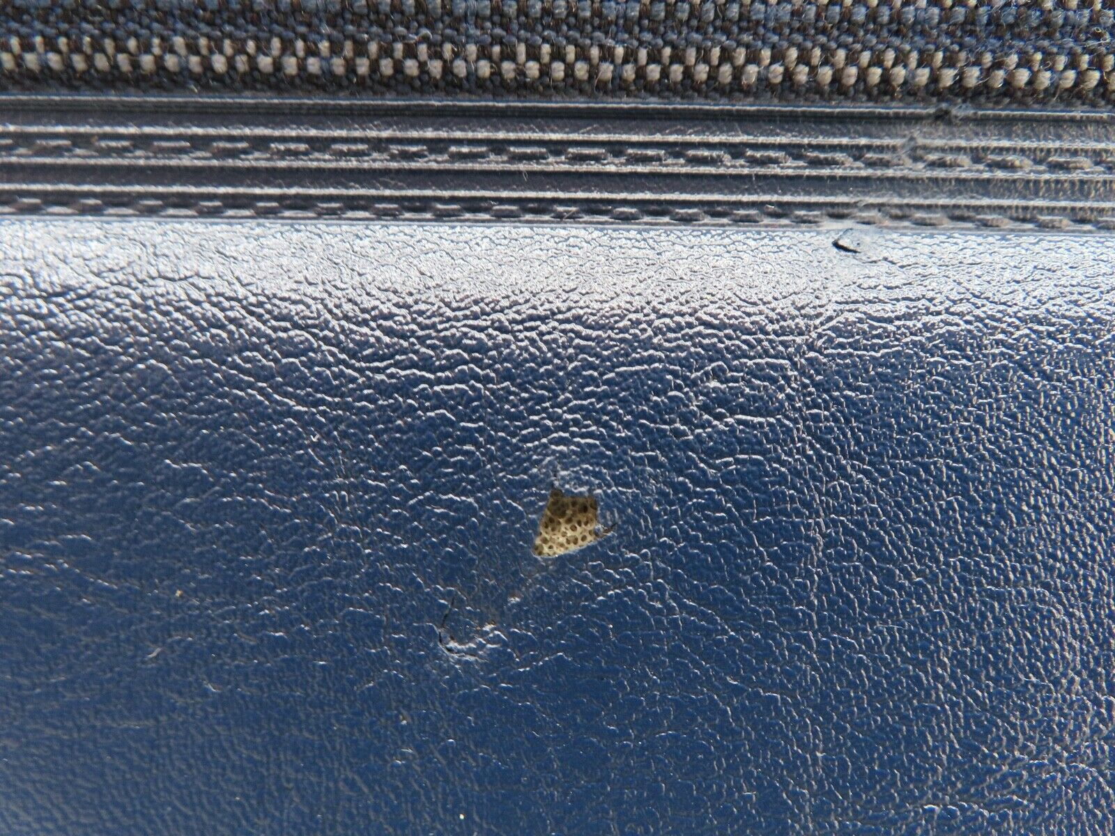 16807 Mercedes-Benz C123 280CE Coupe Front Right Door Card Blue