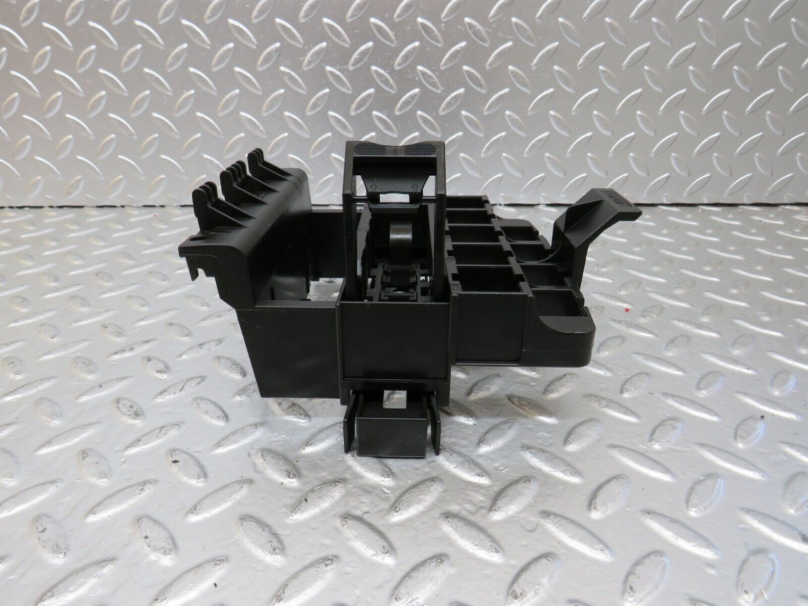 24741 Mercedes-Benz W140 S320 Relay Bracket 1405456440