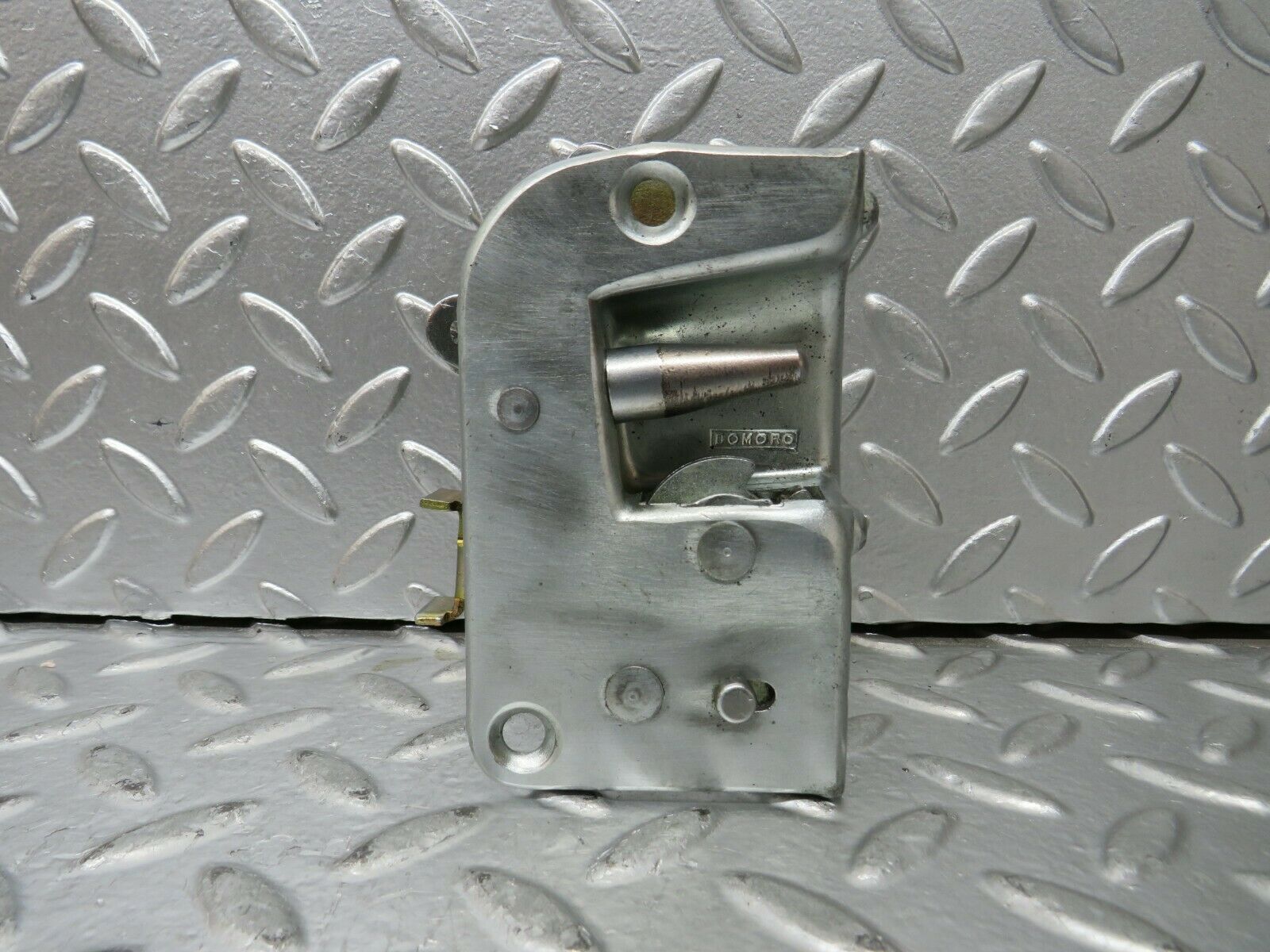 23461 Mercedes-Benz W114 280E Rear Left Door Lock Mechanism