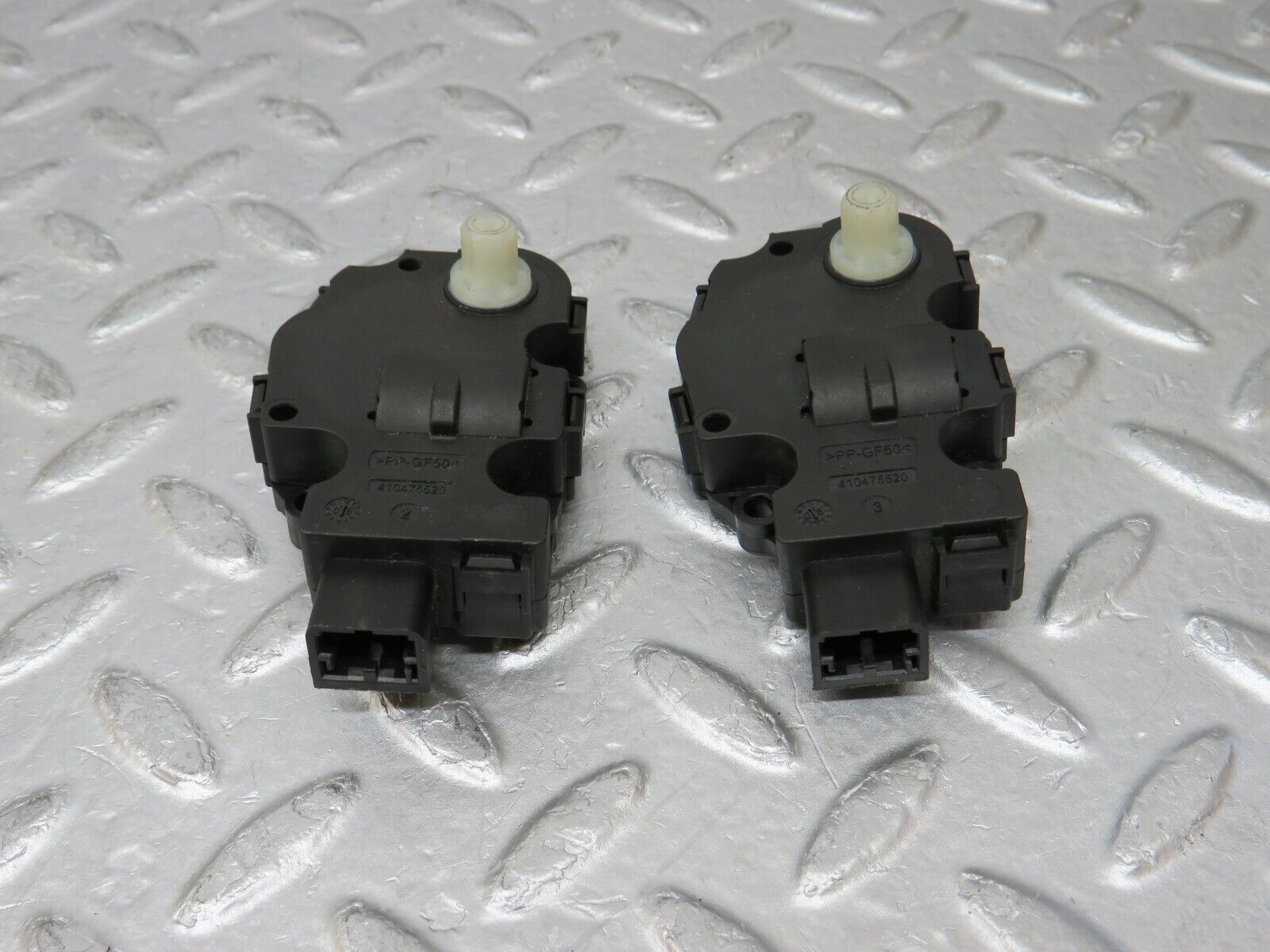 35272 Mercedes-Benz W221 Heater Actuator Motor 2x