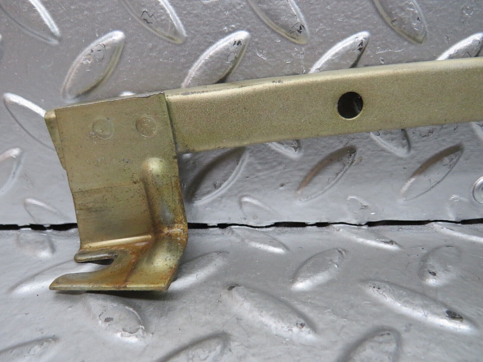 28607 Mercedes-Benz W123 230E Rear Right Door Window Channel