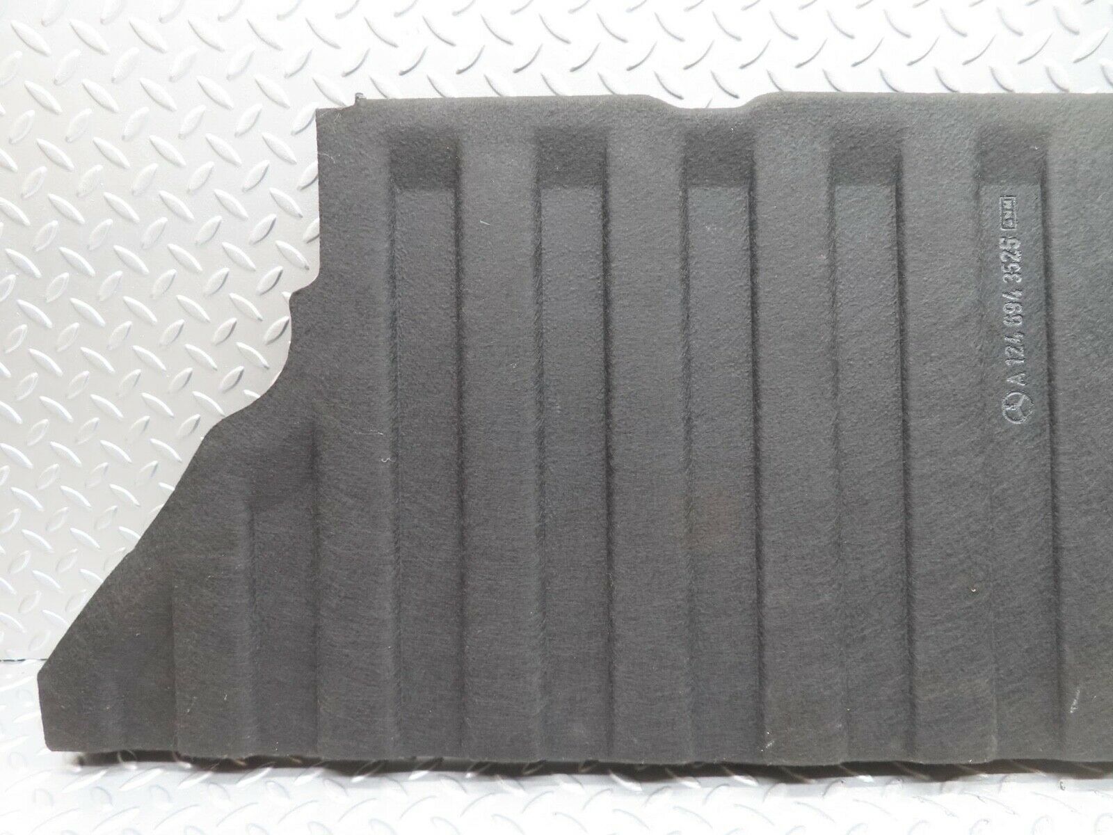 16162 Mercedes-Benz W124 260E Fuel Tank Cover Carpet 1246943525