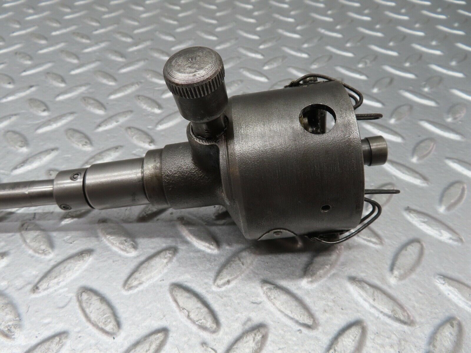 18573 Mercedes-Benz W136 170V Ignition Distributor Bosch VJU4BR1