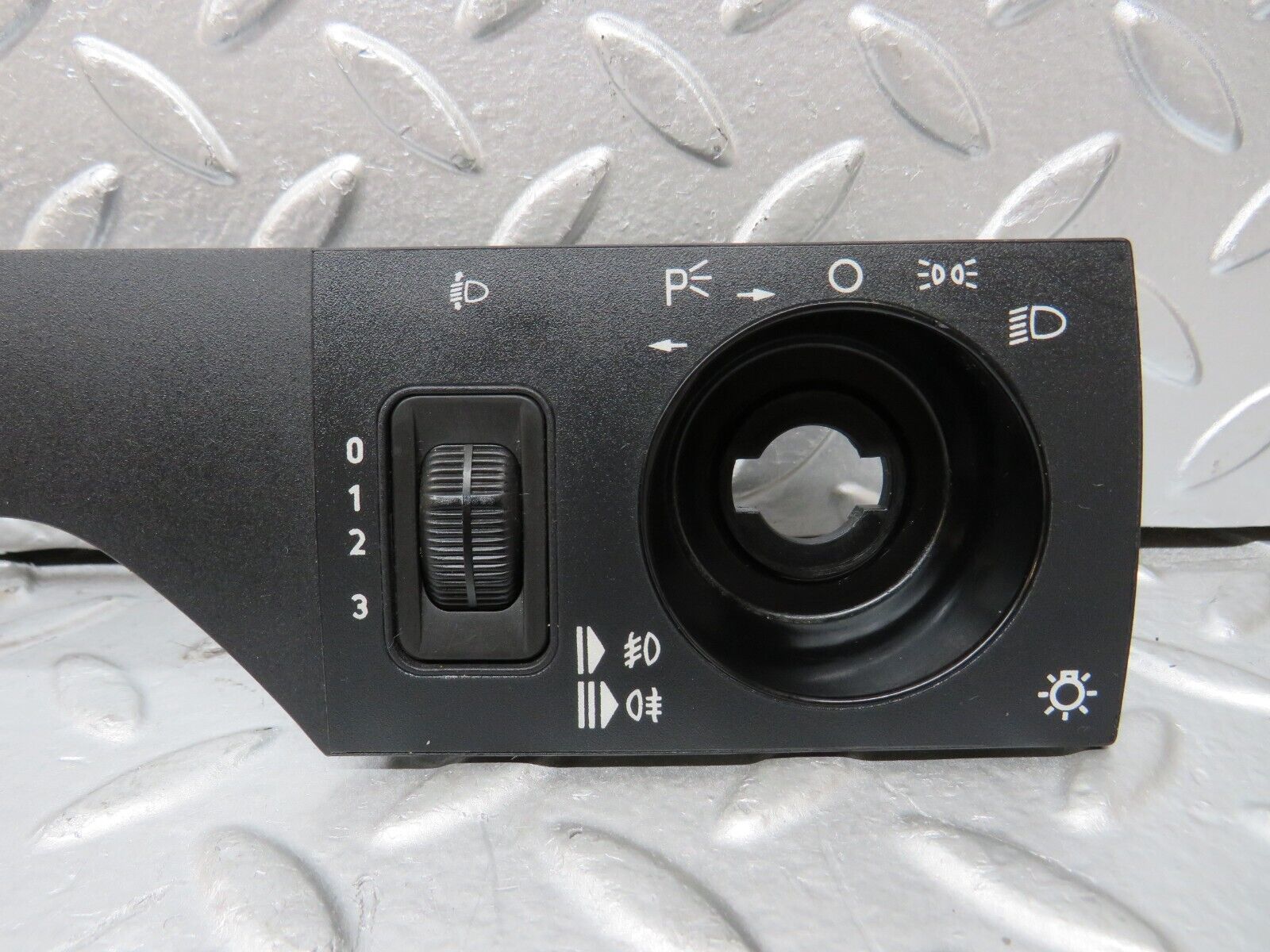 30290 Mercedes-Benz W124 230E Headlight Switch Cover Trim Surround 1248000673