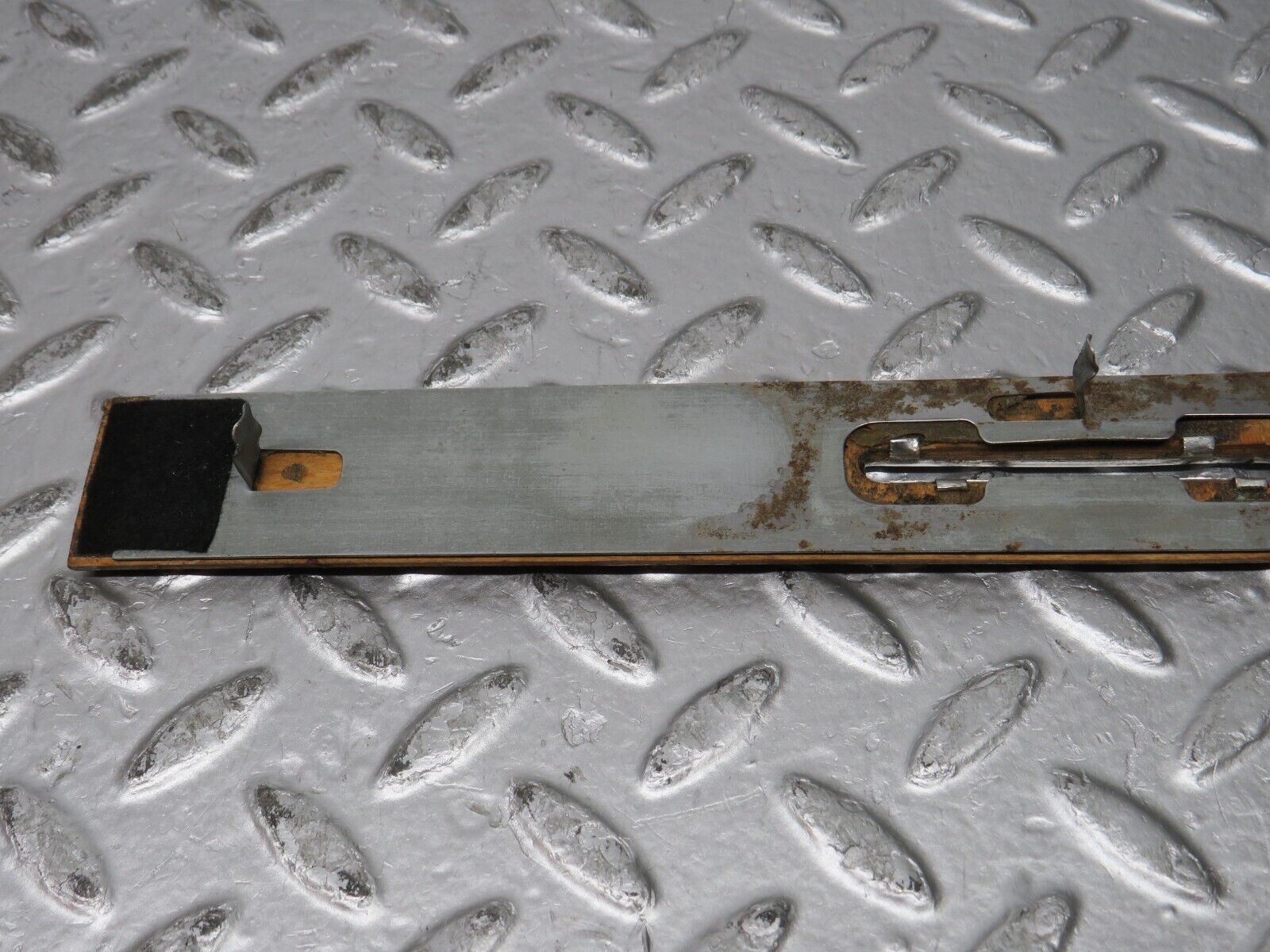 32188 Mercedes-Benz W123 230E Dashboard Wood Trim