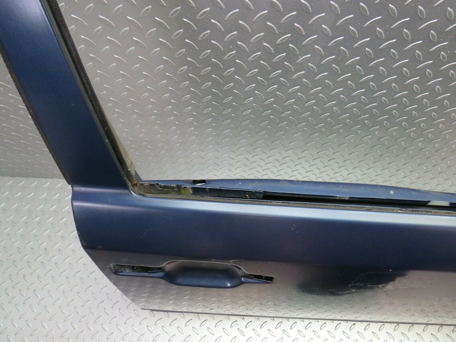 24410 Mercedes-Benz S124 220TE Wagon Front Right Door