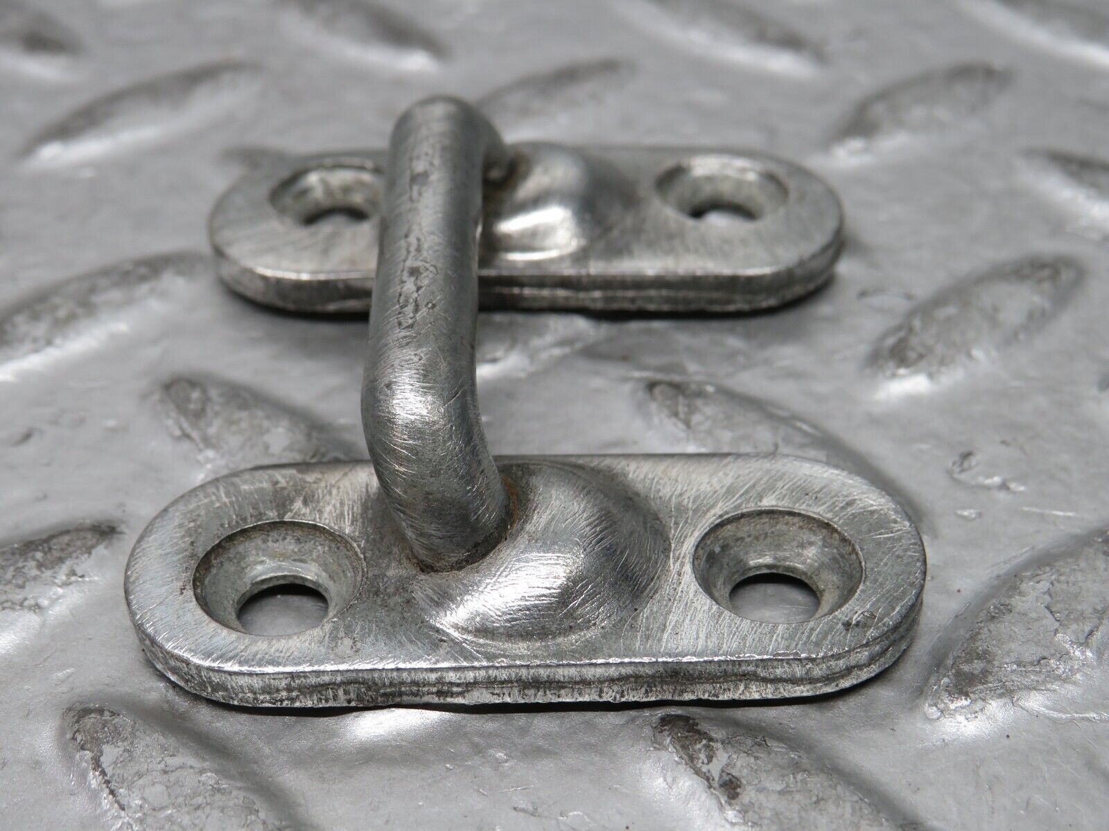 28537 Mercedes-Benz S123 240D Wagon Tailgate Trunk Lock Latch 1237400032