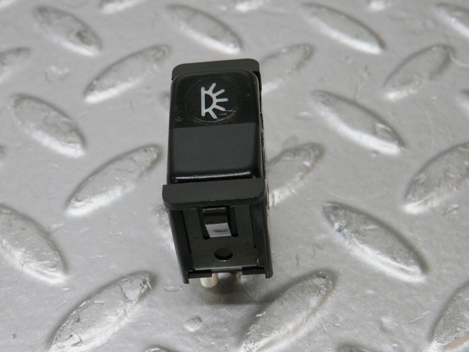 29718 Mercedes-Benz W123 230E Interior Dome Light Switch 0008205810