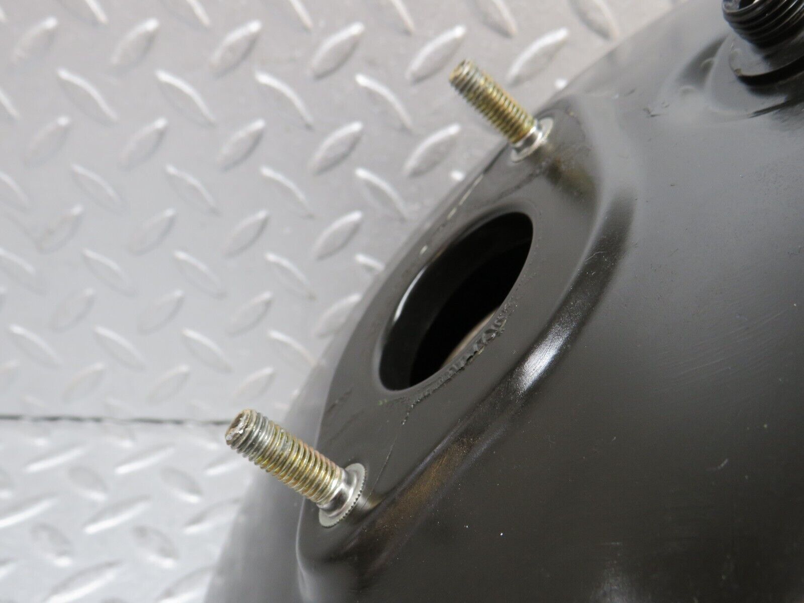 37968 Mercedes-Benz A124 320E Cabriolet Brake Booster Lucas 0044301630