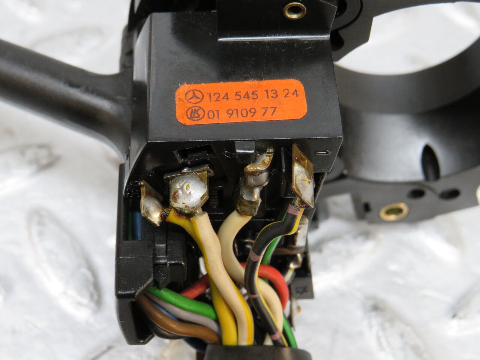 37976 Mercedes-Benz A124 320E Cabriolet Indicator Wiper Stalk 1245451324