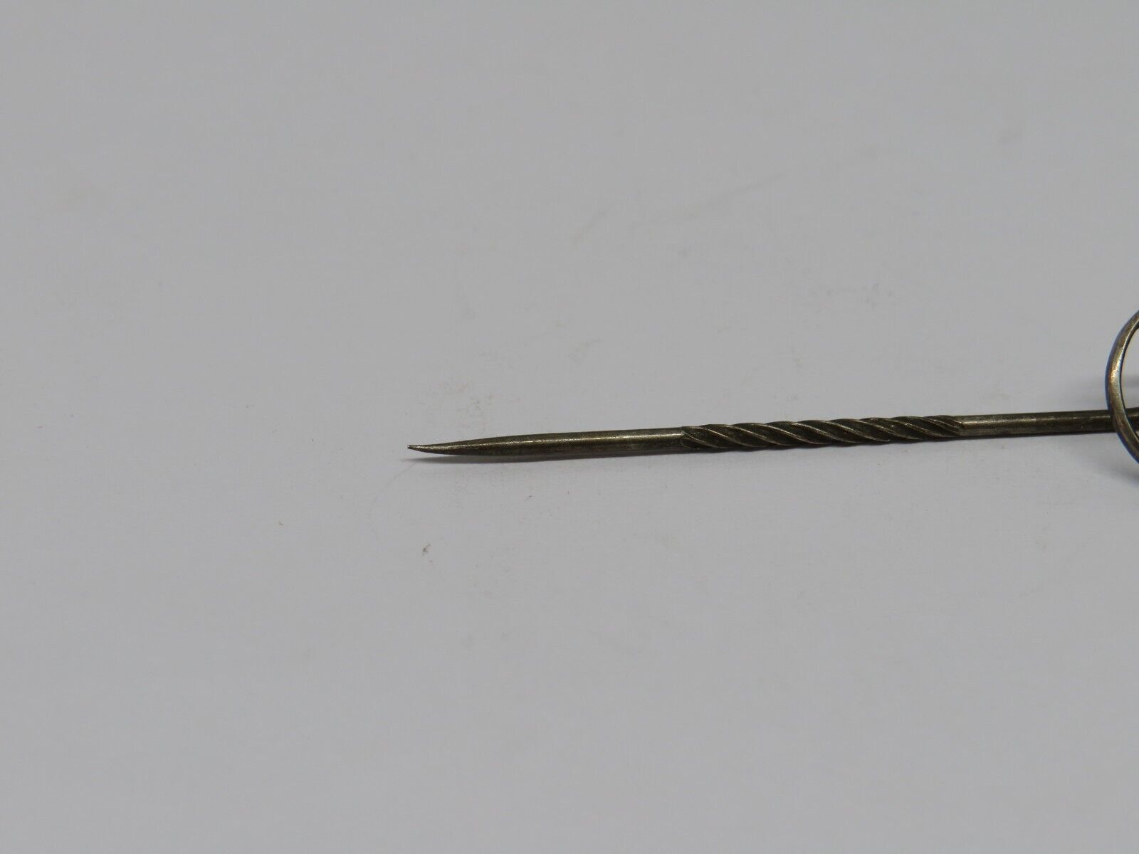 37506 Mercedes-Benz Vintage Lapel Pin Badge