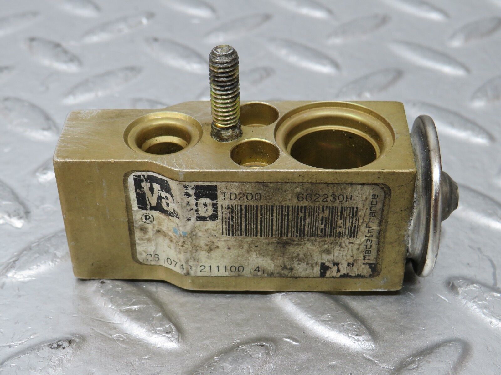 34894 Mercedes-Benz W210 320E Air Condition Expansion Valve 2028300184