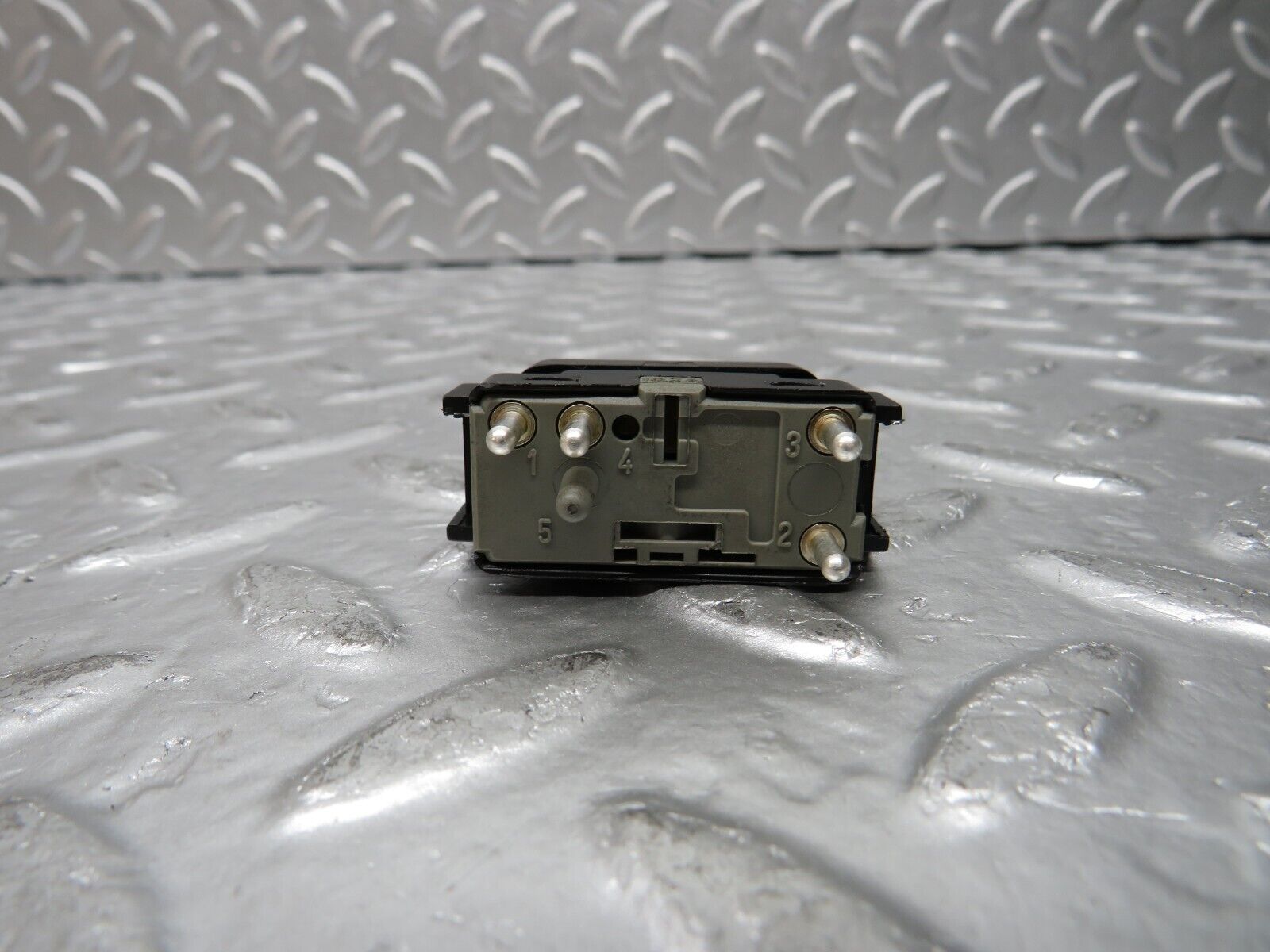 30519 Mercedes-Benz W124 230E Electric Window Switch Right Side 1248209410