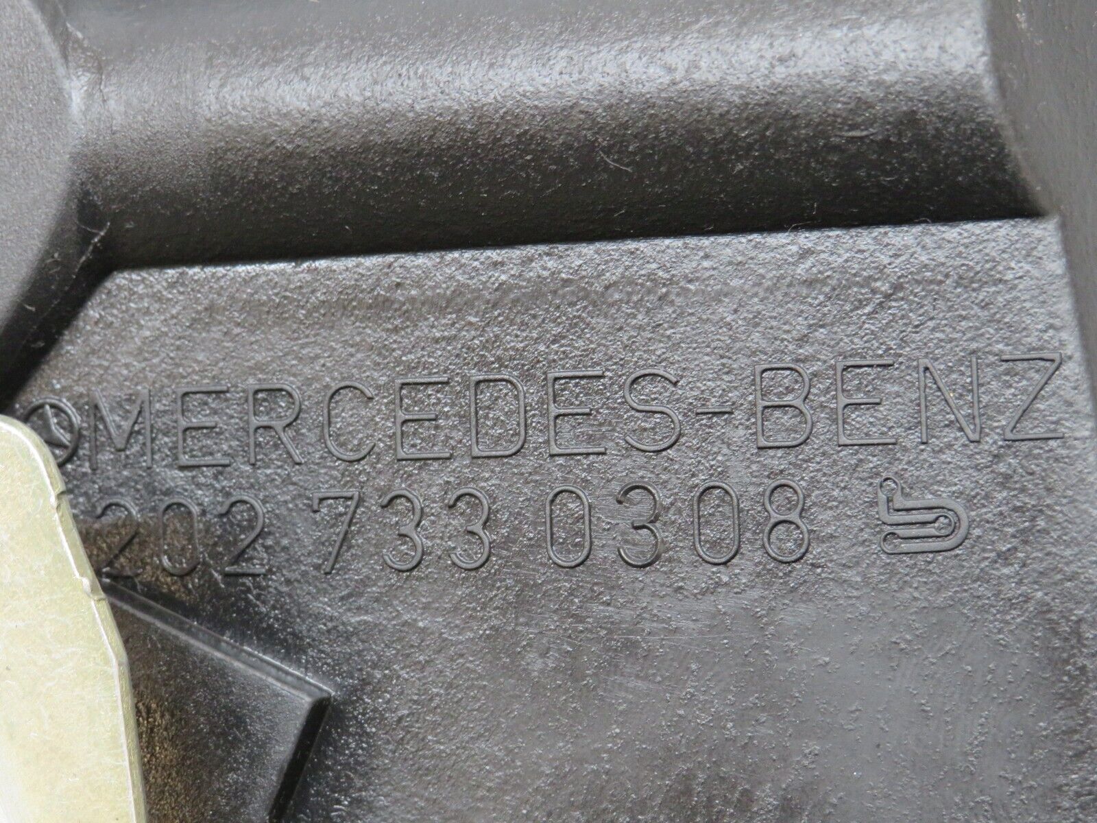 34707 Mercedes-Benz W210 320E Rear Left Door Lock Mechanism 2027300535