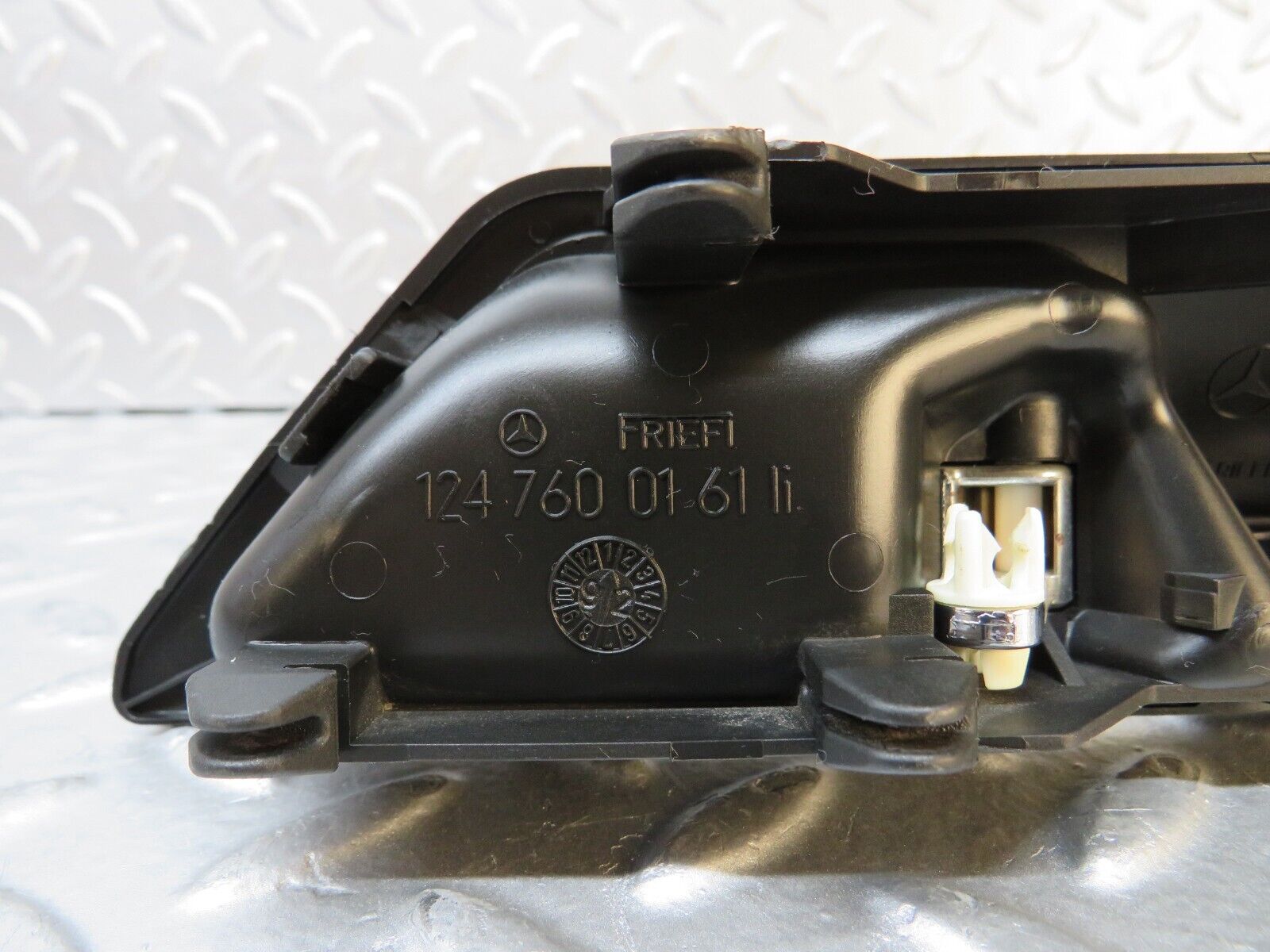 30269 Mercedes-Benz W124 230E Interior Door Handle Rear Left 1247600161