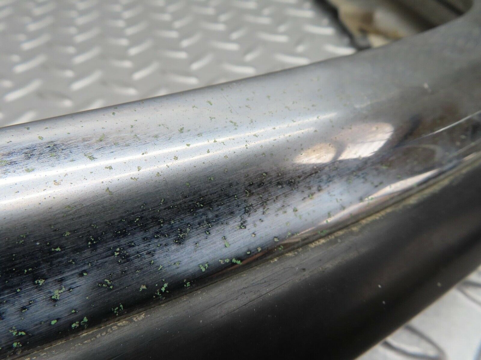 14410 Mercedes-Benz W116 350SE Front Right Upper Bumper Corner